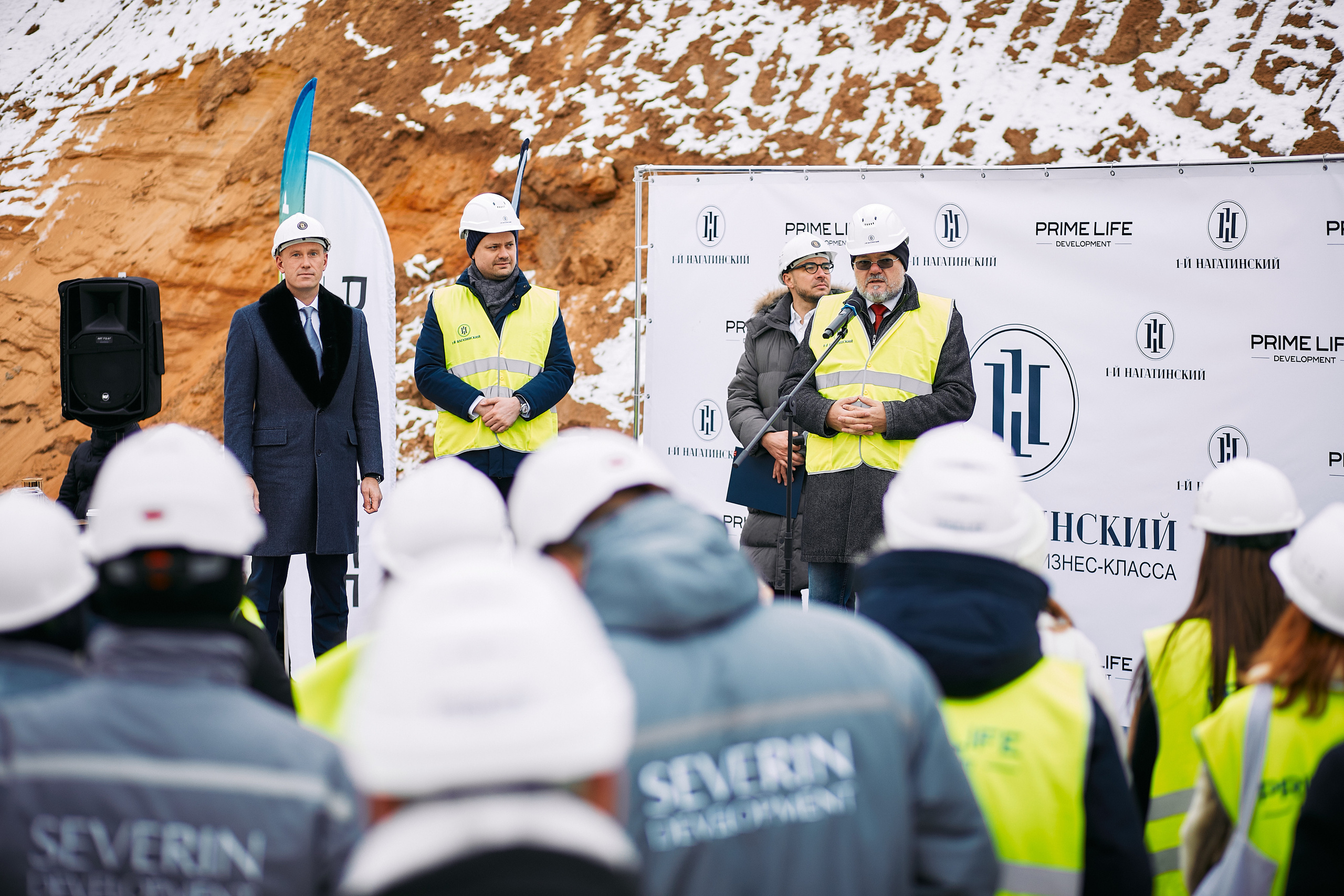 Символическая заливка бетона, ЖК Нагатинский. Фотограф рынка недвижимости Павел Хоменко