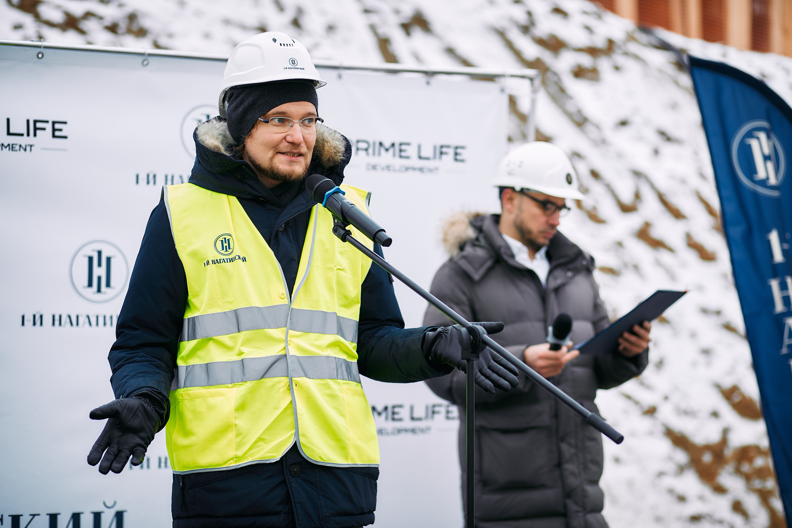 Символическая заливка бетона, ЖК Нагатинский. Фотограф рынка недвижимости Павел Хоменко