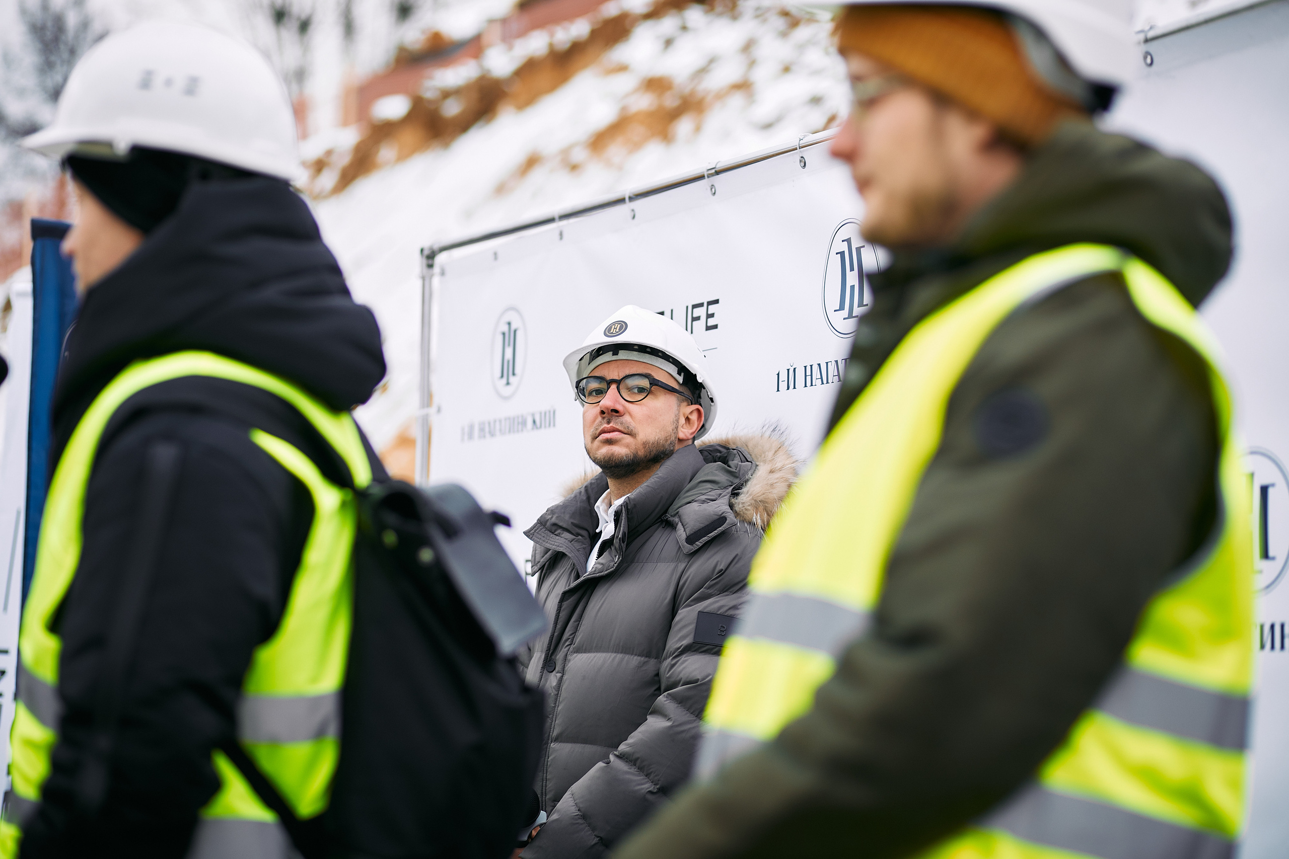 Символическая заливка бетона, ЖК Нагатинский. Фотограф рынка недвижимости Павел Хоменко