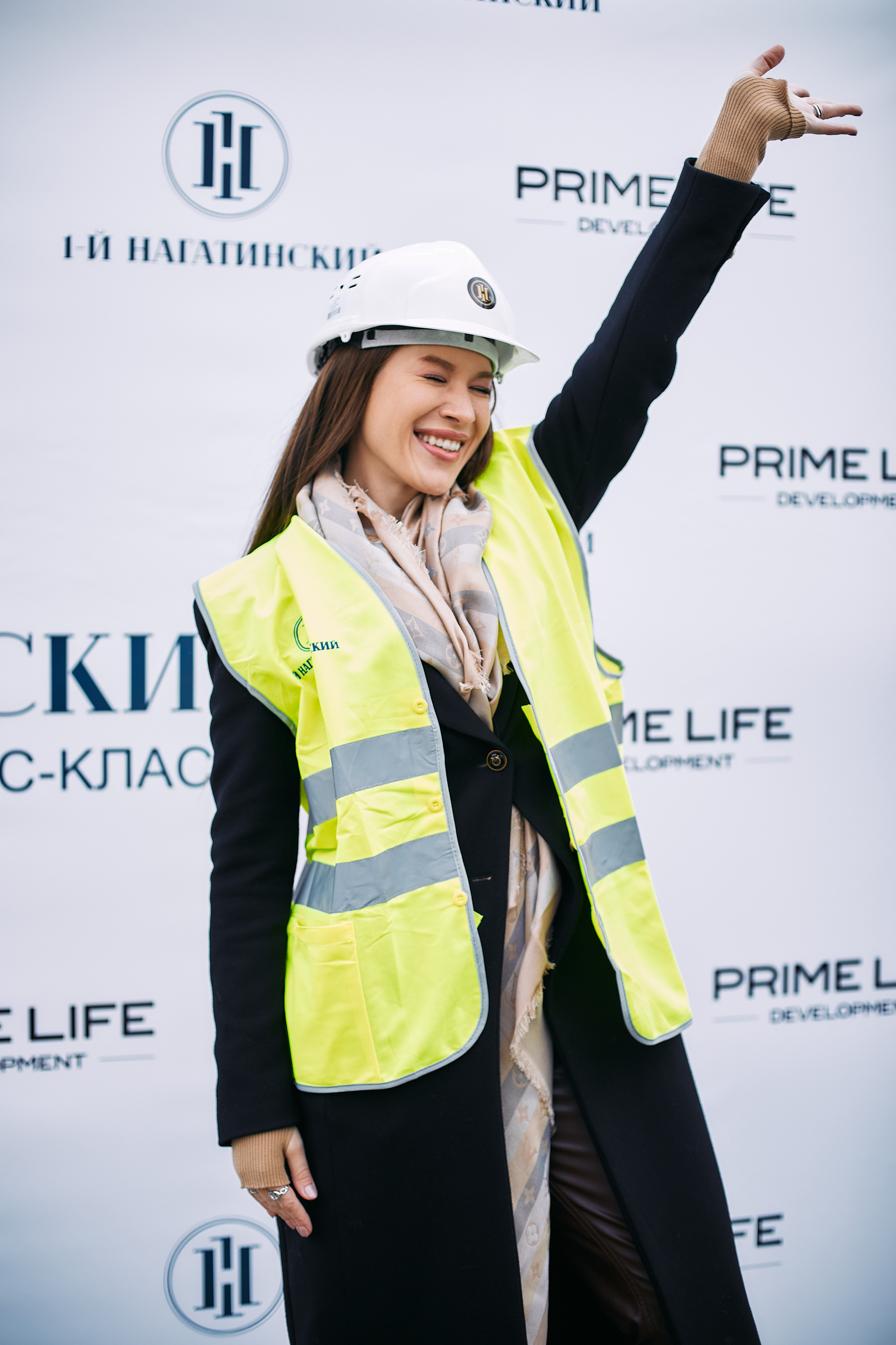 Символическая заливка бетона, ЖК Нагатинский. Фотограф рынка недвижимости Павел Хоменко