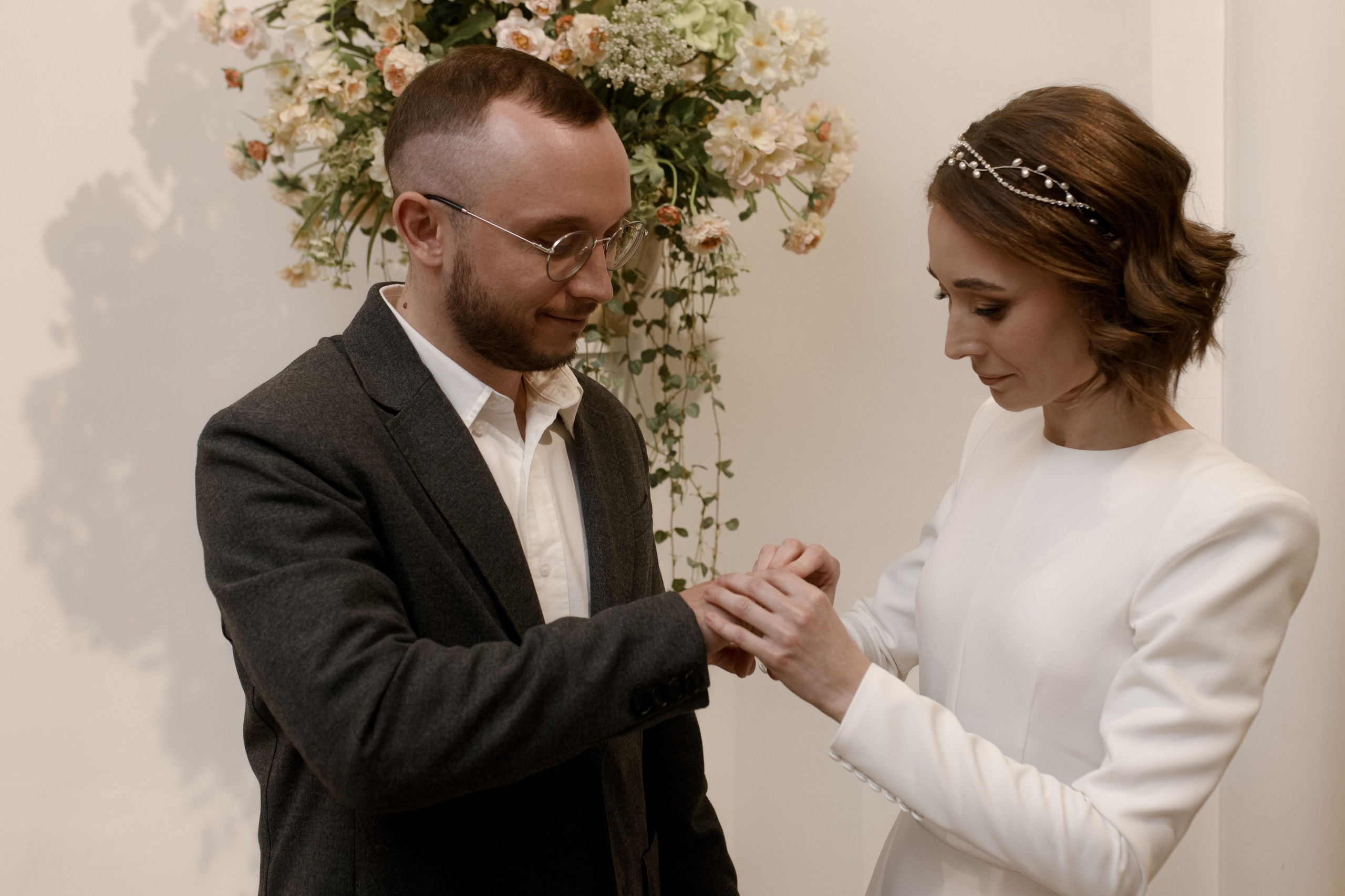 Регистрация Анастасии и Никиты — Краеведческий музей. Свадебный фотограф Екатеринбург/Челябинск — Любовь Волохова