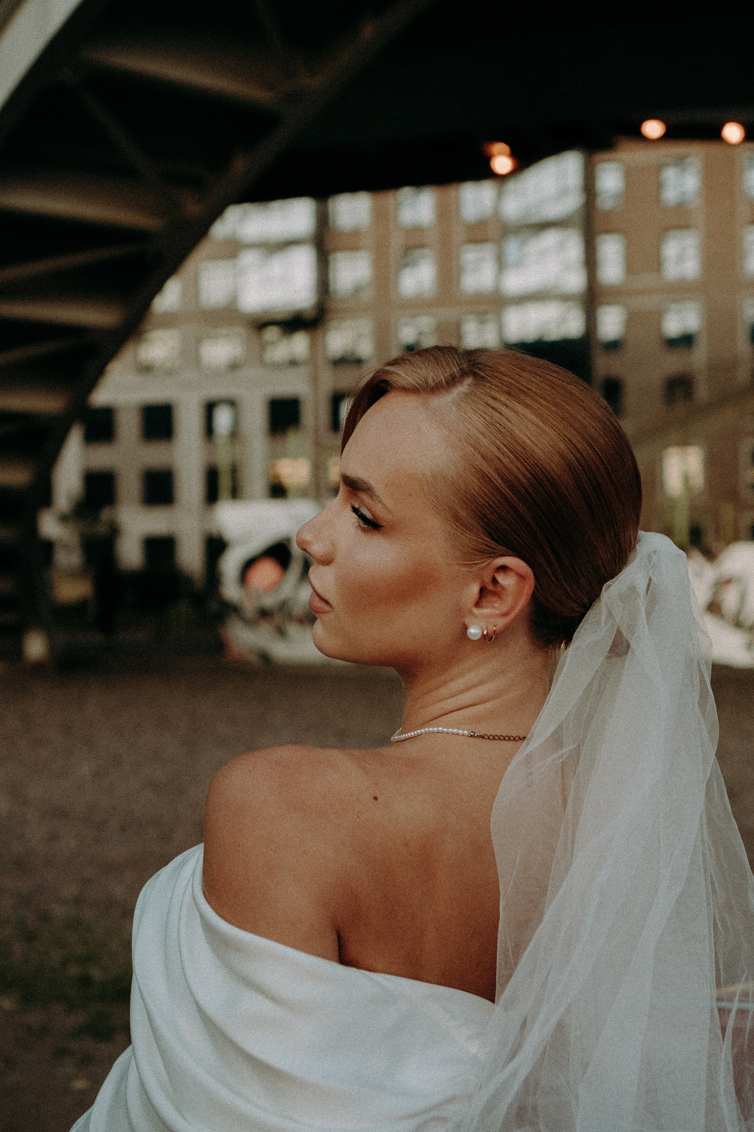 СВАДЕБНАЯ СЬЕМКА ВОЗЛЕ МСОТА БЕТАНКУРА НА КАБРИОЛЕТЕ. Профессиональный фотограф, Санкт-Петербург — Виктория Богомолова