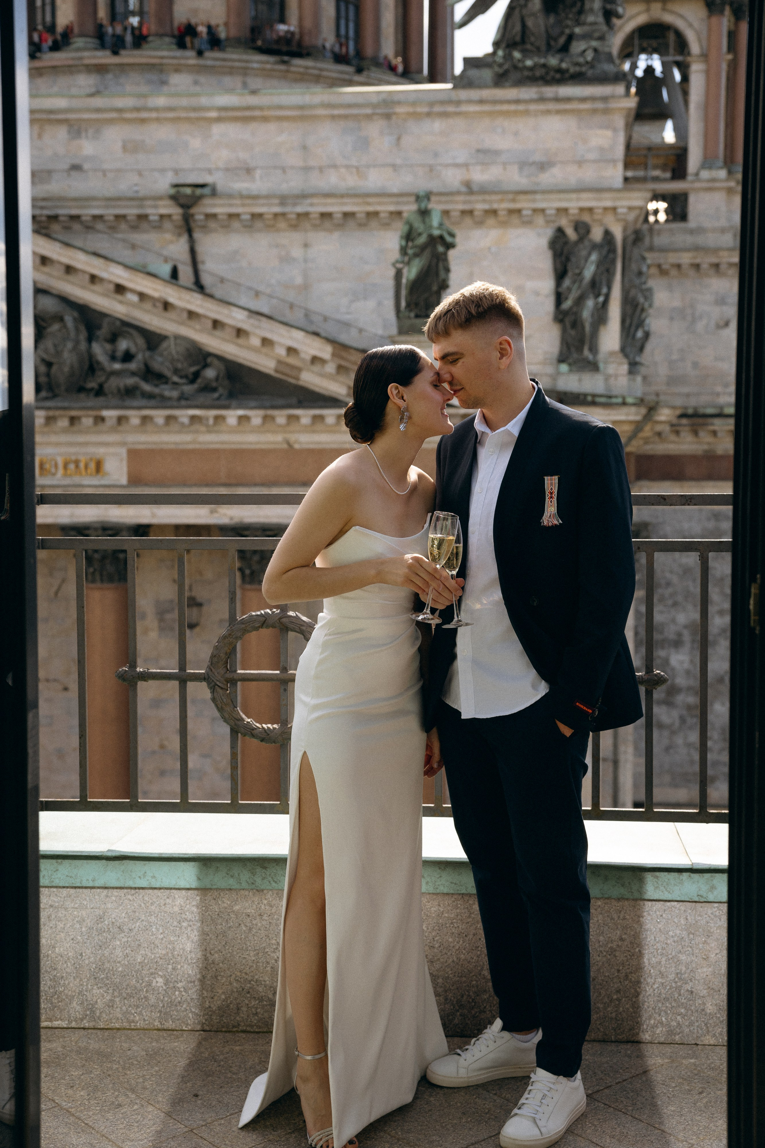 На ярком солнце. Свадебный фотограф Таня Караисаева