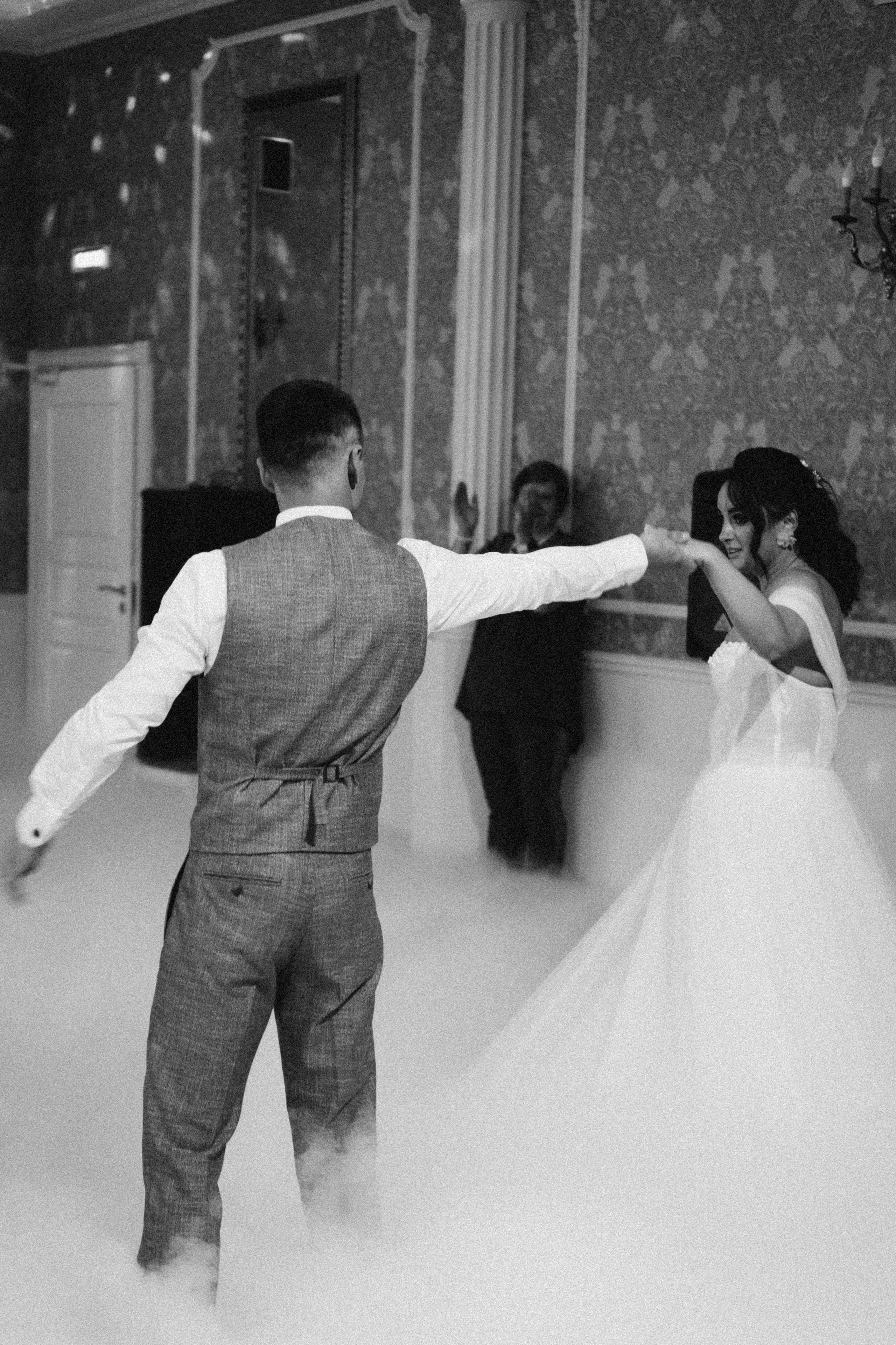 ТАНЕЦ ЖЕНИХА И НЕВЕСТЫ. Профессиональный фотограф, Санкт-Петербург — Виктория Богомолова