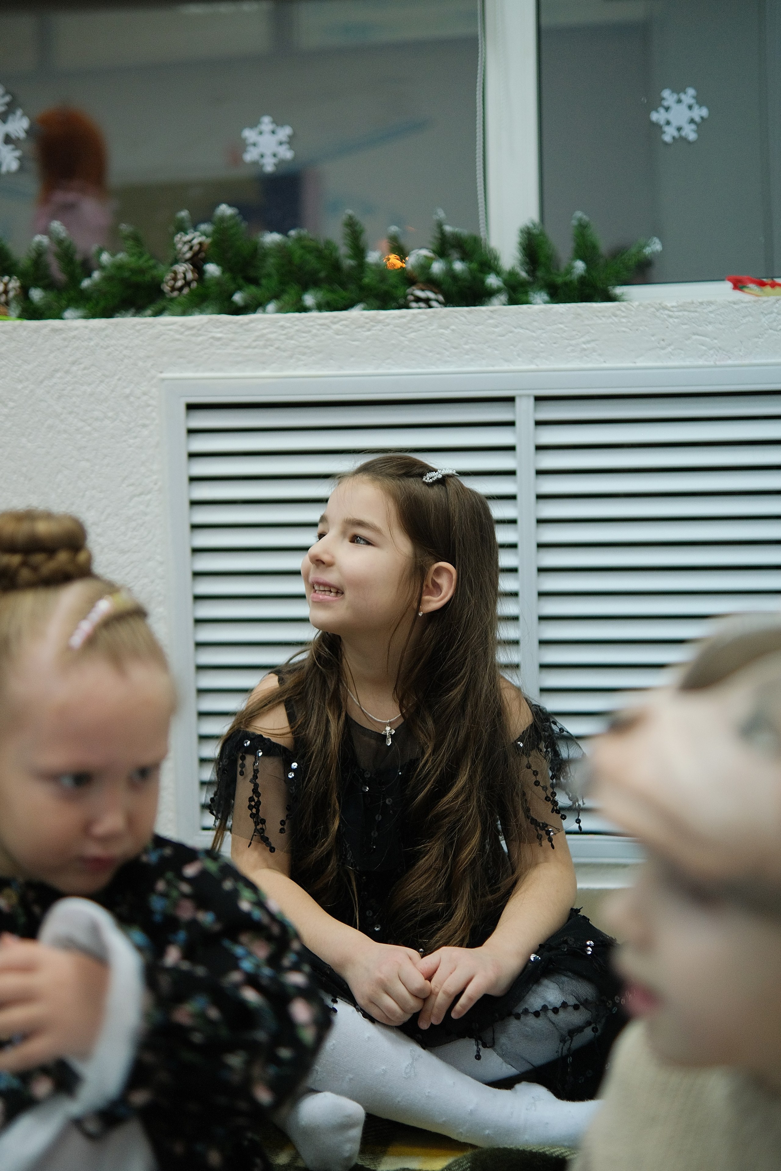 Мир знаний (Новогодний утренник). Serg_film