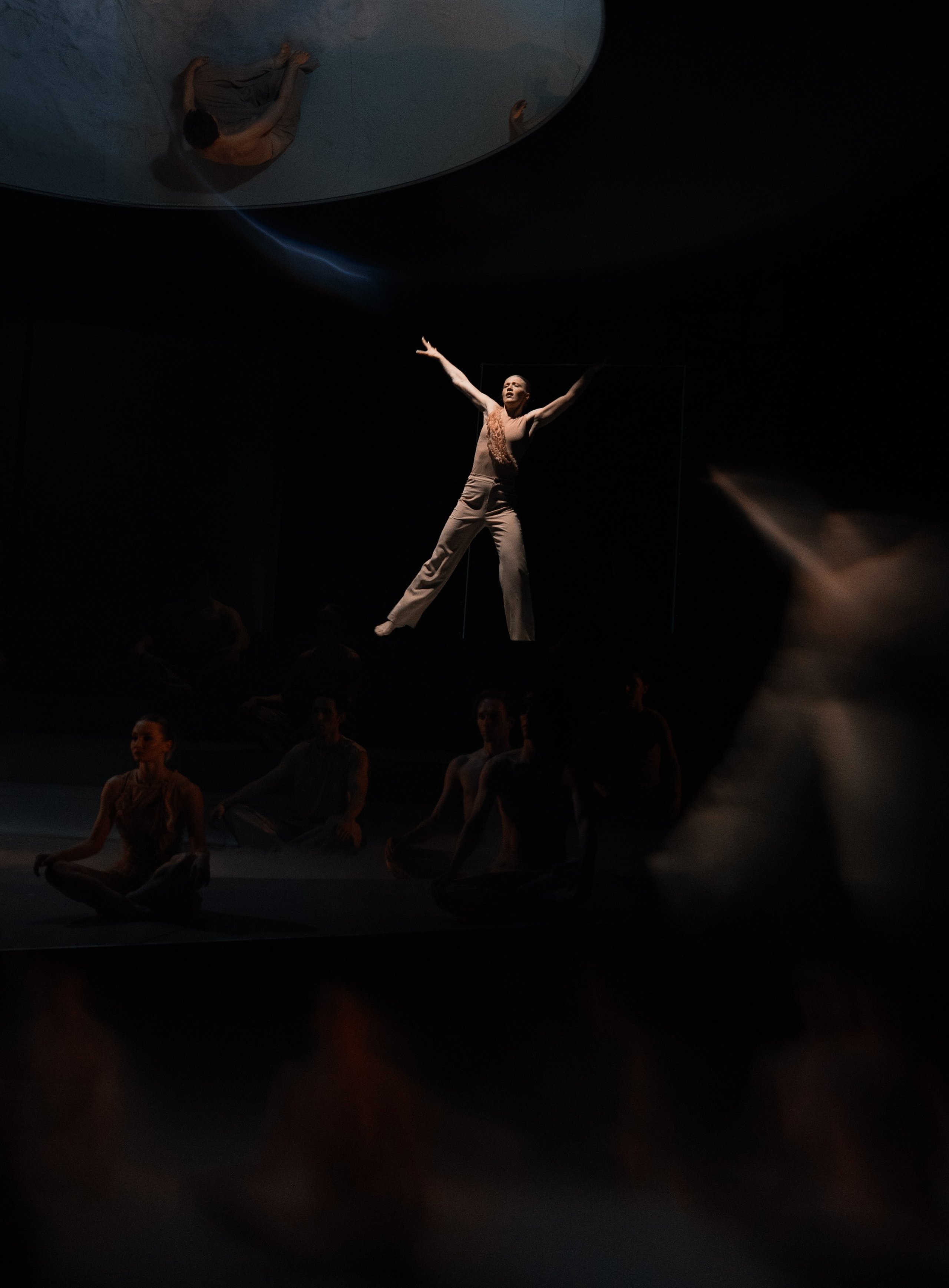 KONTAKT. Fusion Wedding Photographer