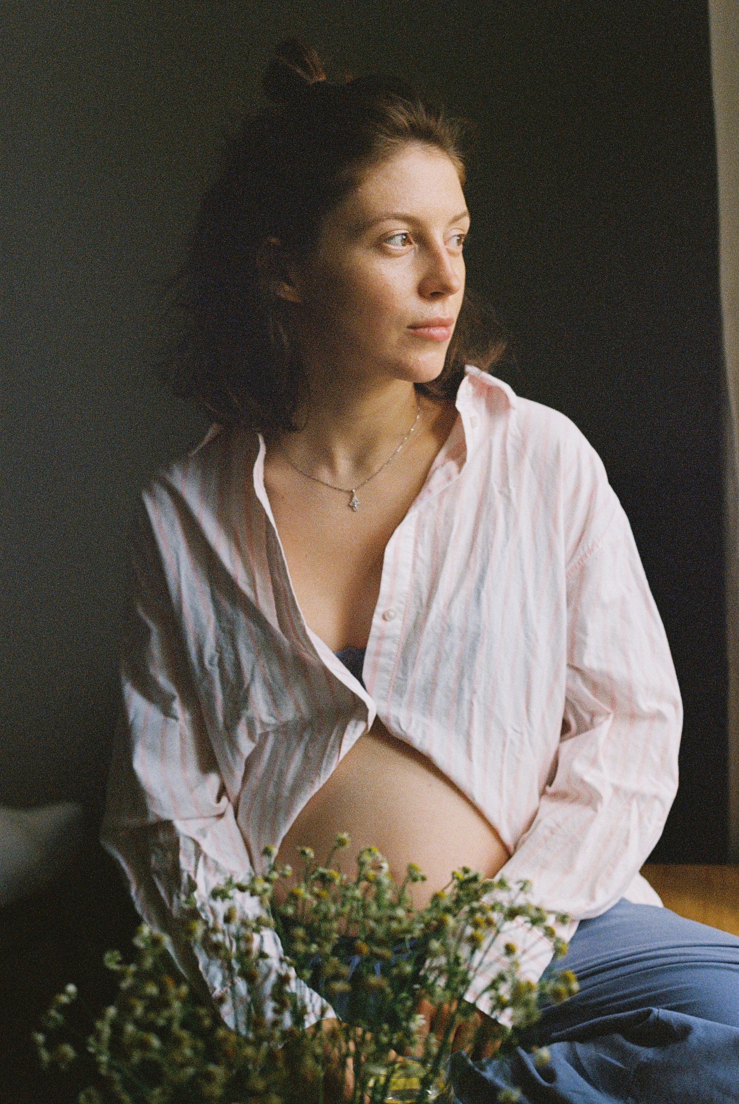 At Alina's home. Film & digital photographer. Ufa. Kamilla Ishmaeva