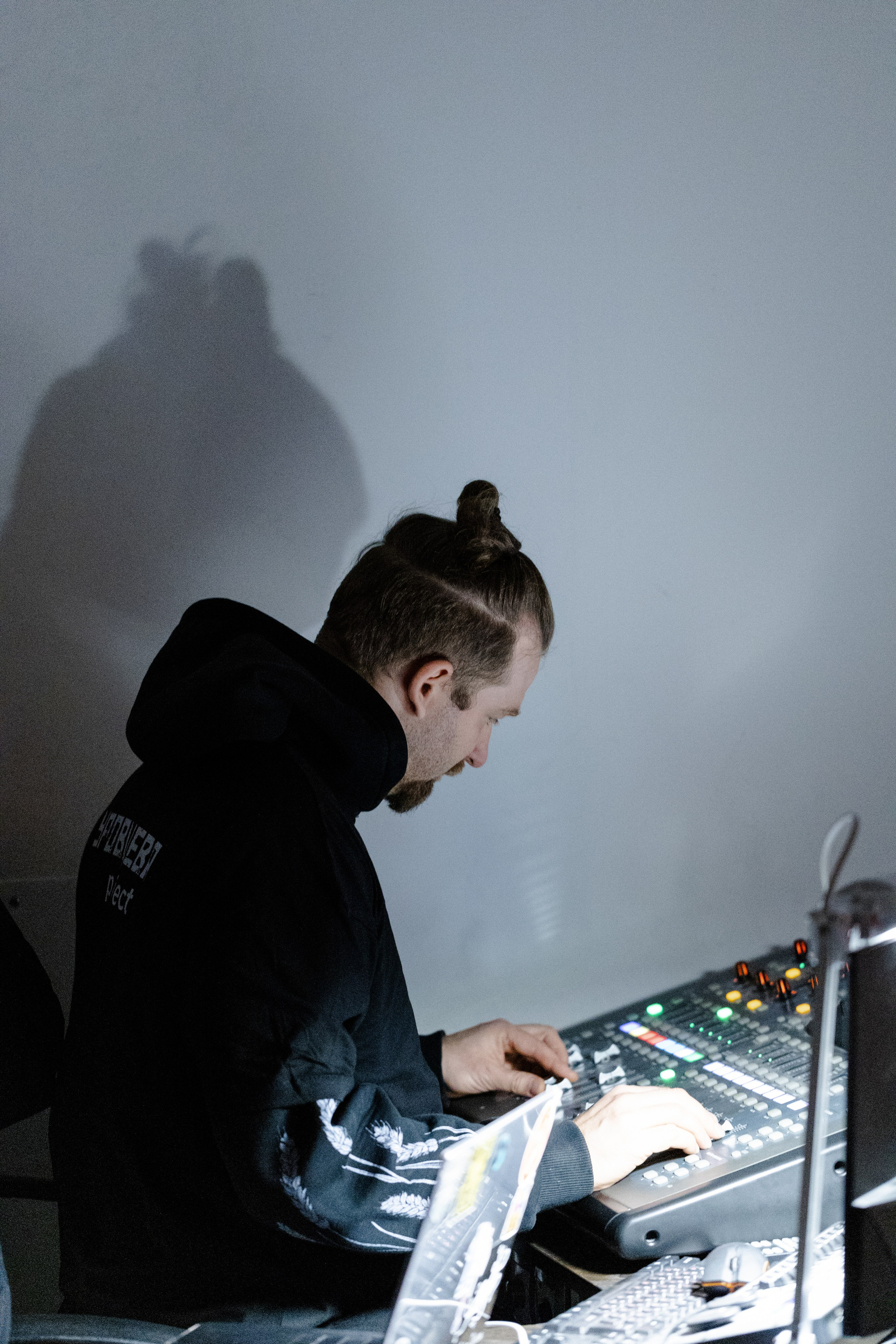 Сольный концерт 4.10. СУРОВЦЕВА project. Эстрадно-народный кавер-бэнд