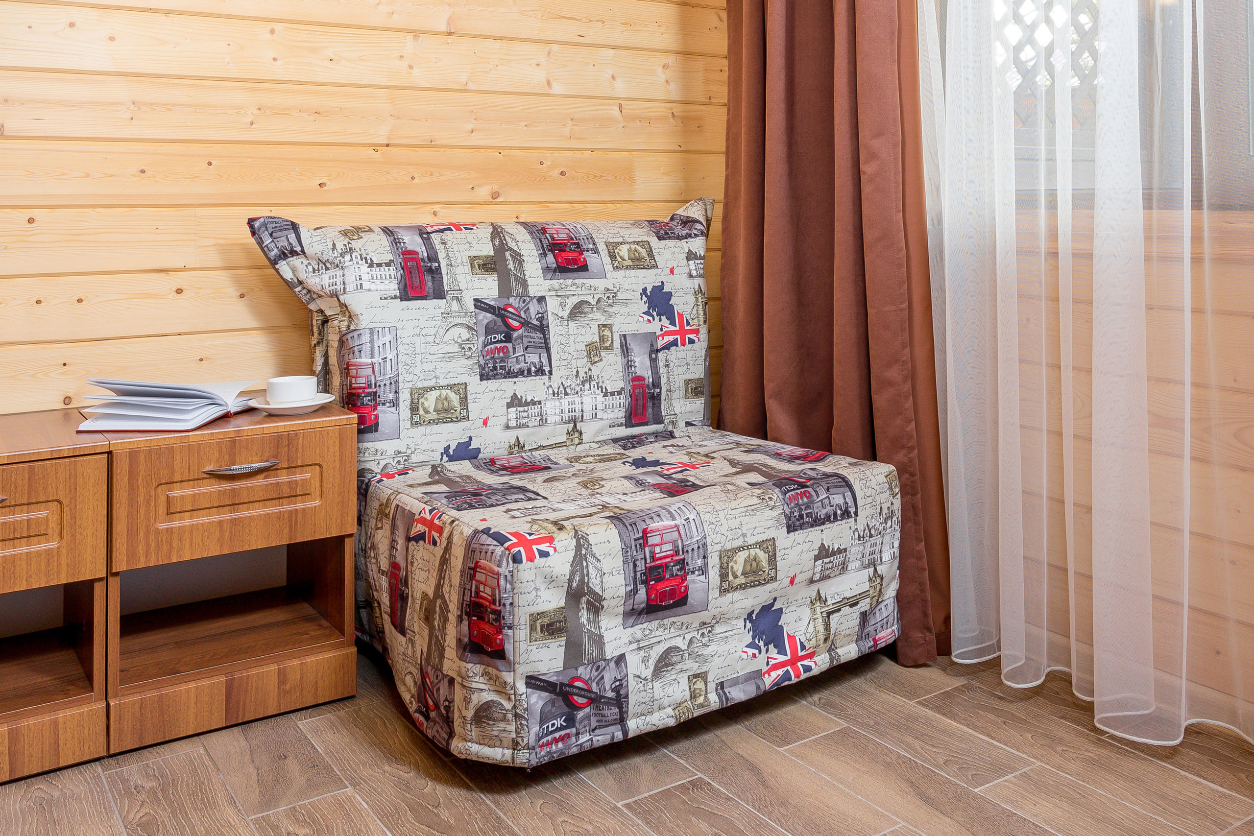 Фотосъемка деревянных домиков для сдачи в Аренду. Интерьерный фотограф Краснодар: профессионально по доступным ценам