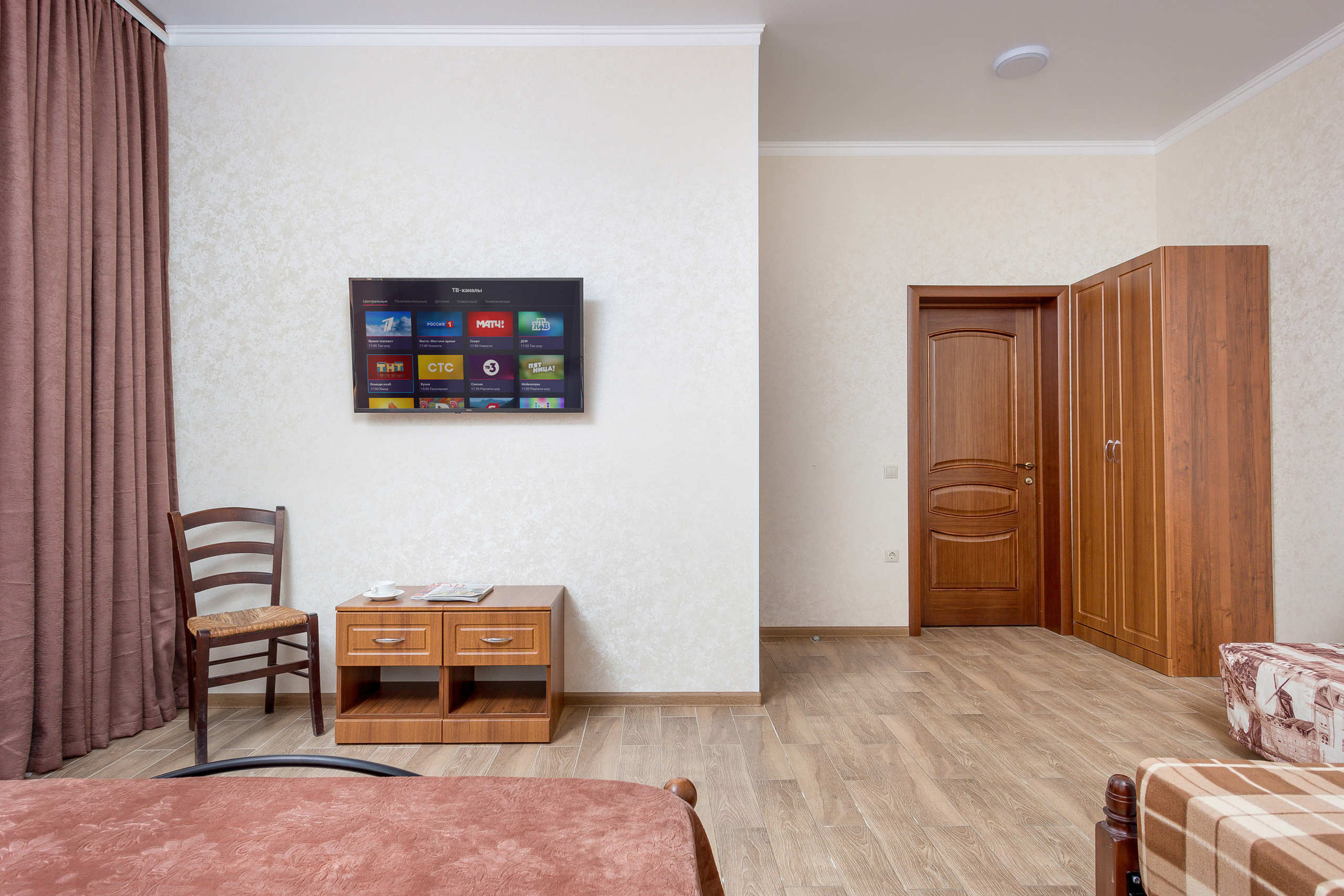 Фотосъемка отеля Спарта на побережье моря. Интерьерный фотограф Краснодар: профессионально по доступным ценам