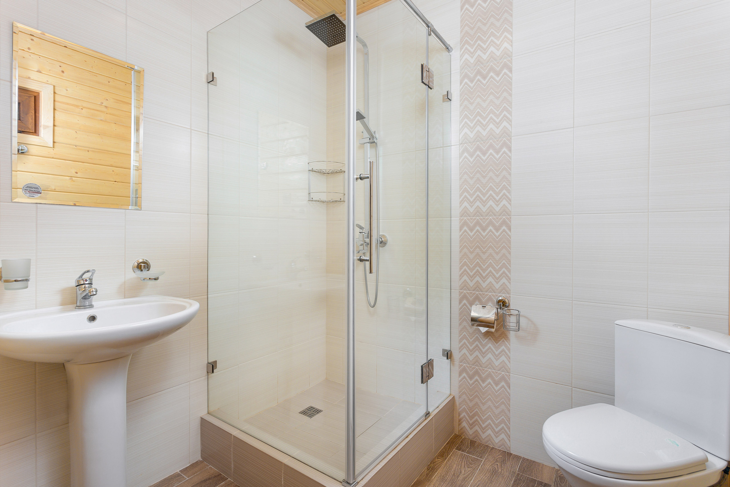 Фотосъемка деревянных домиков для сдачи в Аренду. Интерьерный фотограф Краснодар: профессионально по доступным ценам