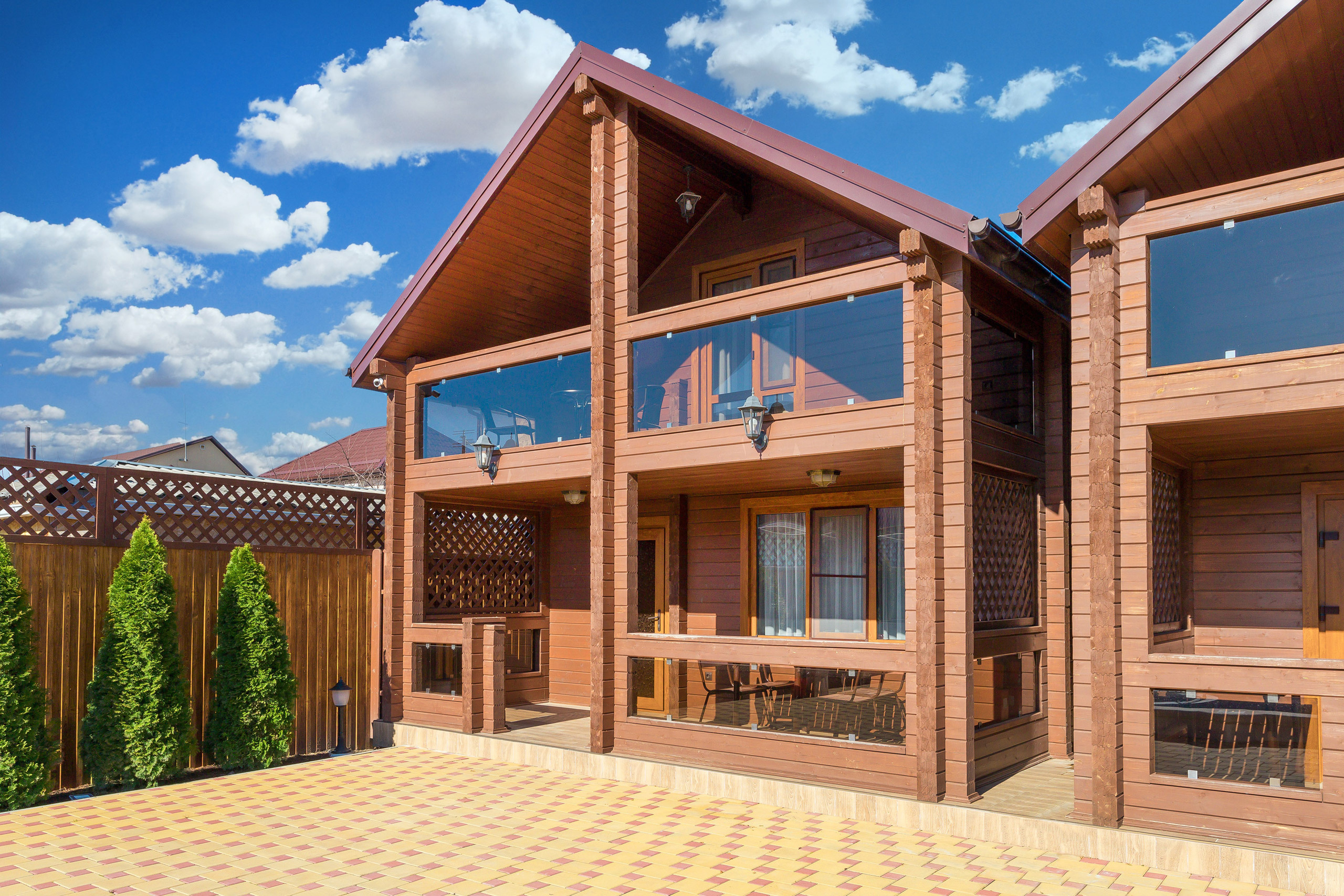 Фотосъемка деревянных домиков для сдачи в Аренду. Интерьерный фотограф Краснодар: профессионально по доступным ценам