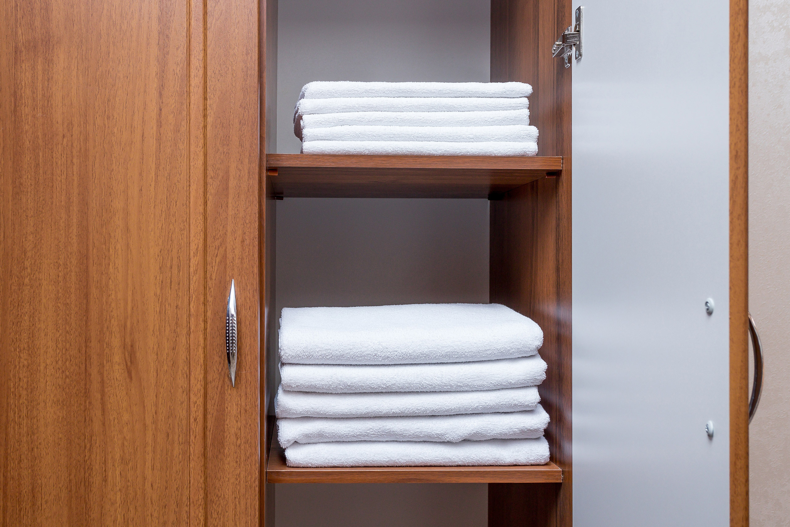 Фотосъемка отеля Спарта на побережье моря. Интерьерный фотограф Краснодар: профессионально по доступным ценам