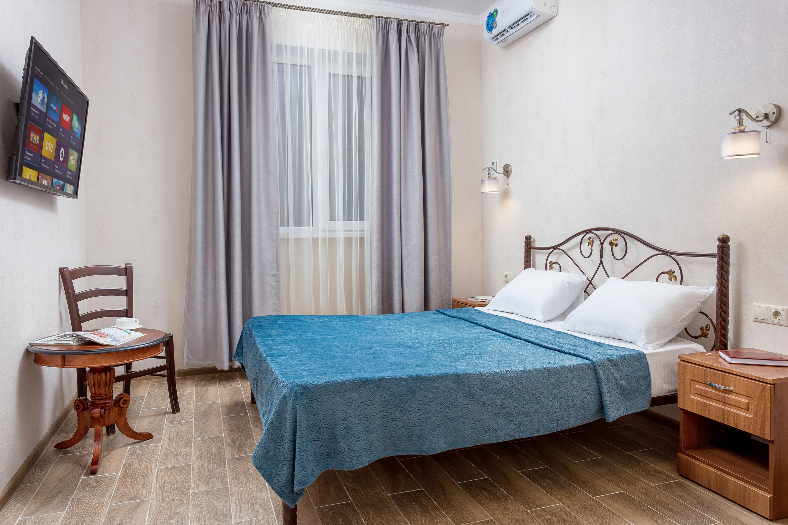 Фотосъемка отеля Спарта на побережье моря. Интерьерный фотограф Краснодар: профессионально по доступным ценам