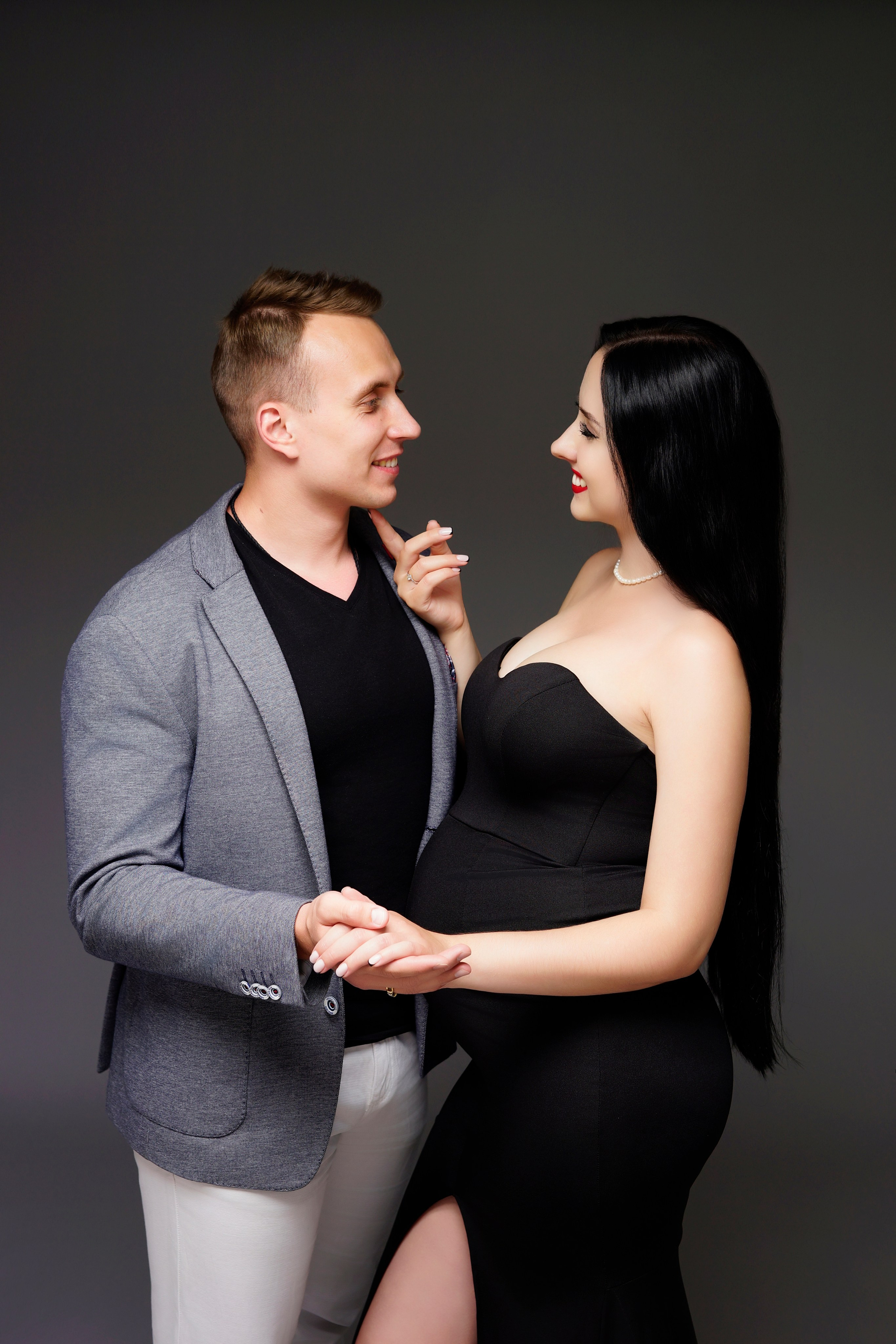 Съёмка беременности в моей фотостудии «НЕБО». Женский фотограф в Химках Алёна Ленёва