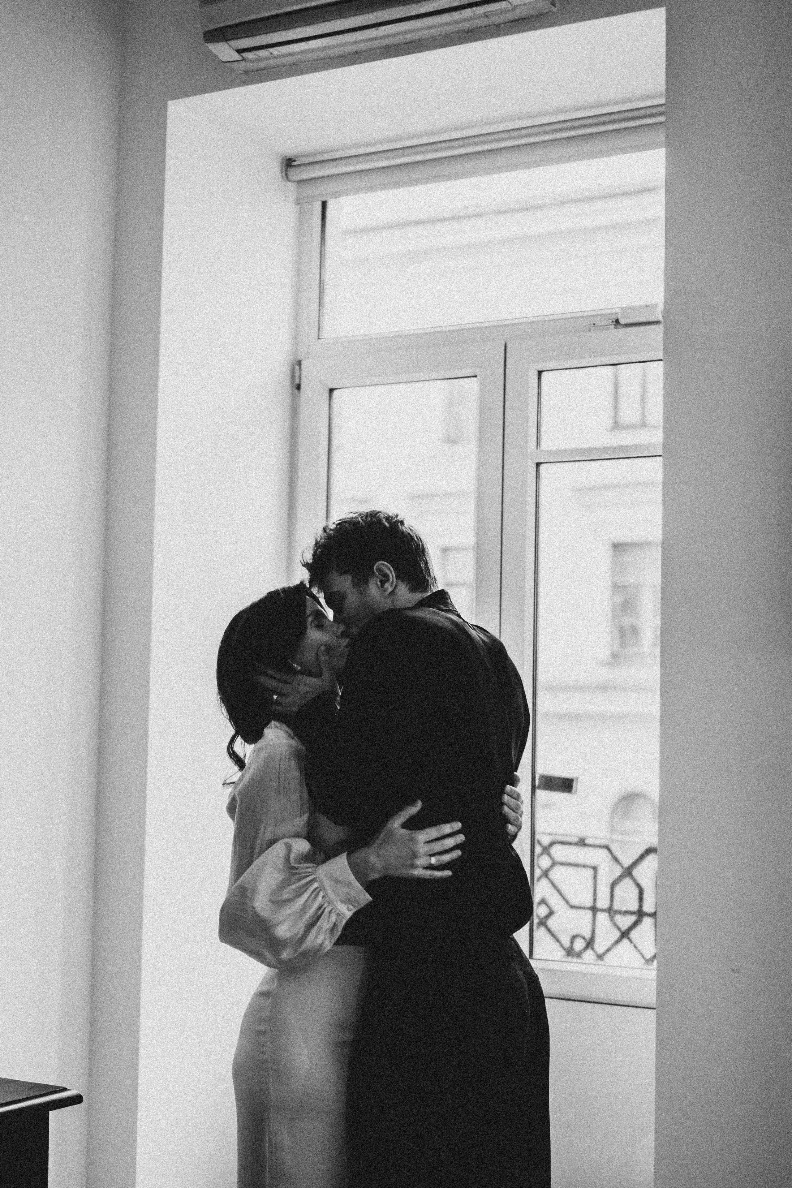 СБОРЫ ЖЕНИХА И НЕВЕСТЫ В УЮТНОЙ КВАРТИРЕ В ЦЕНТРЕ САНТК-ПЕТЕРБУРГА. Профессиональный фотограф, Санкт-Петербург — Виктория Богомолова