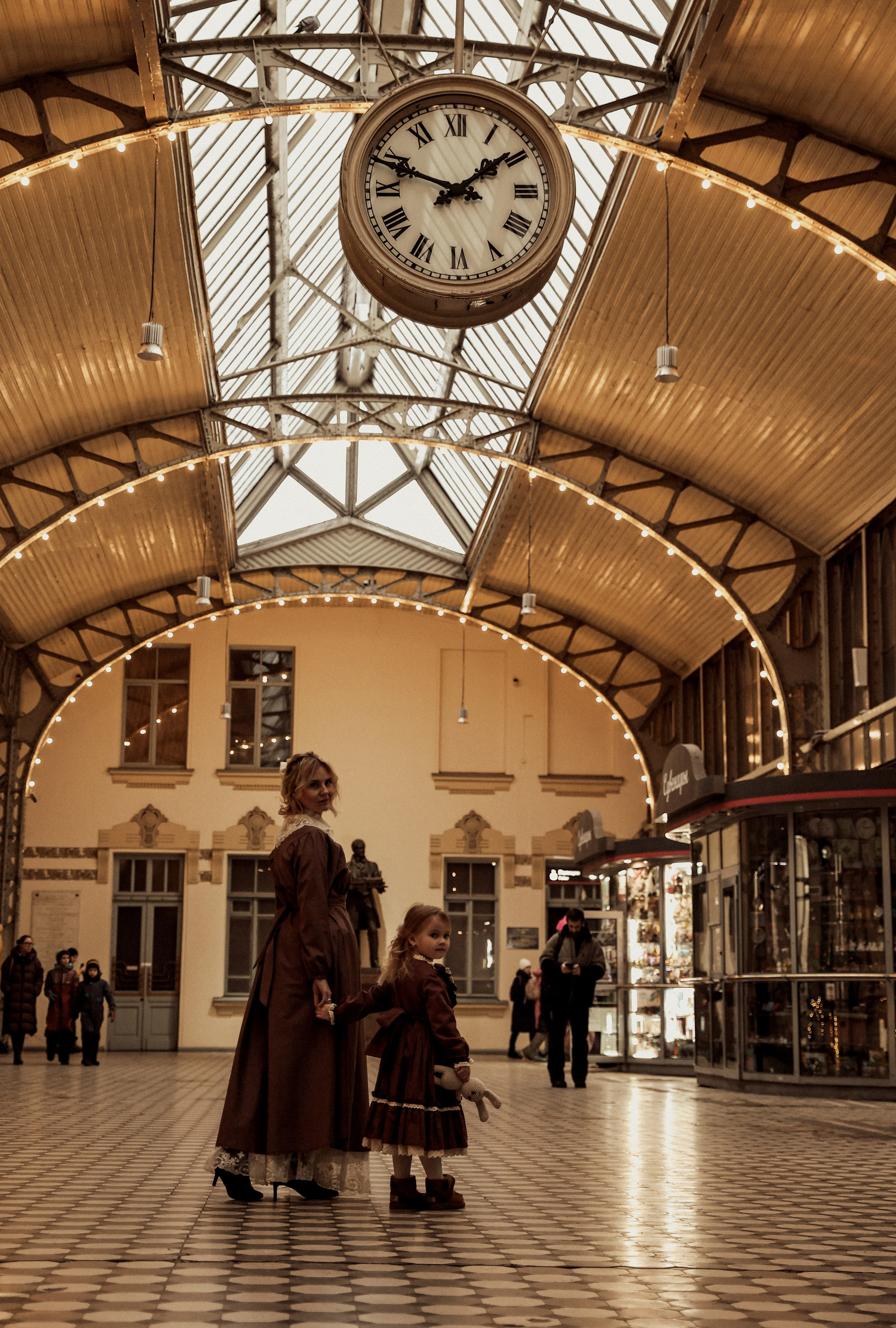 Ретро съемка на Витебском вокзале. Фотограф — Татьяна Кириллова, г. Санкт-Петербург