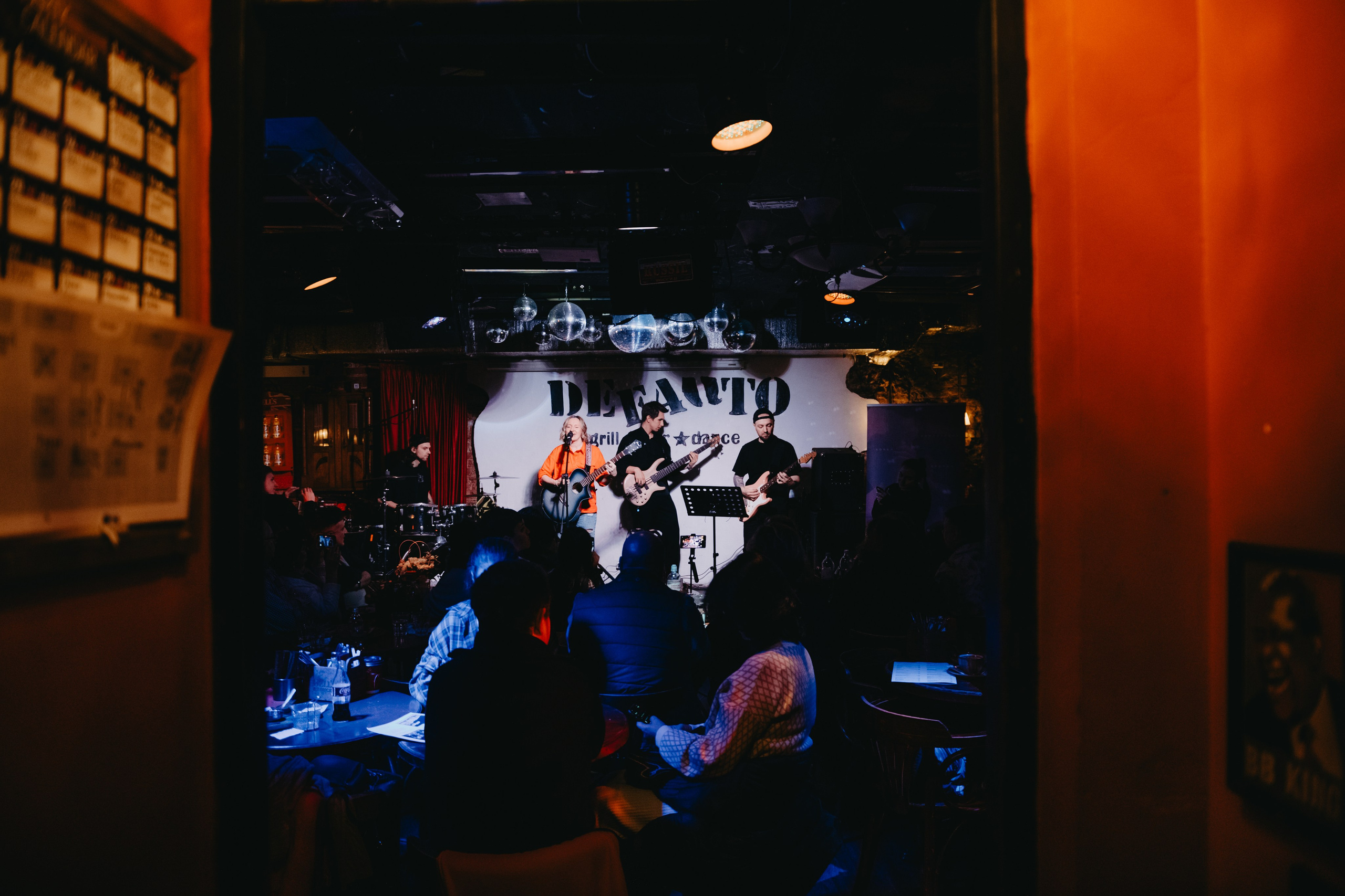 Концерт учеников Никиты Рукавицына в баре Defaqto