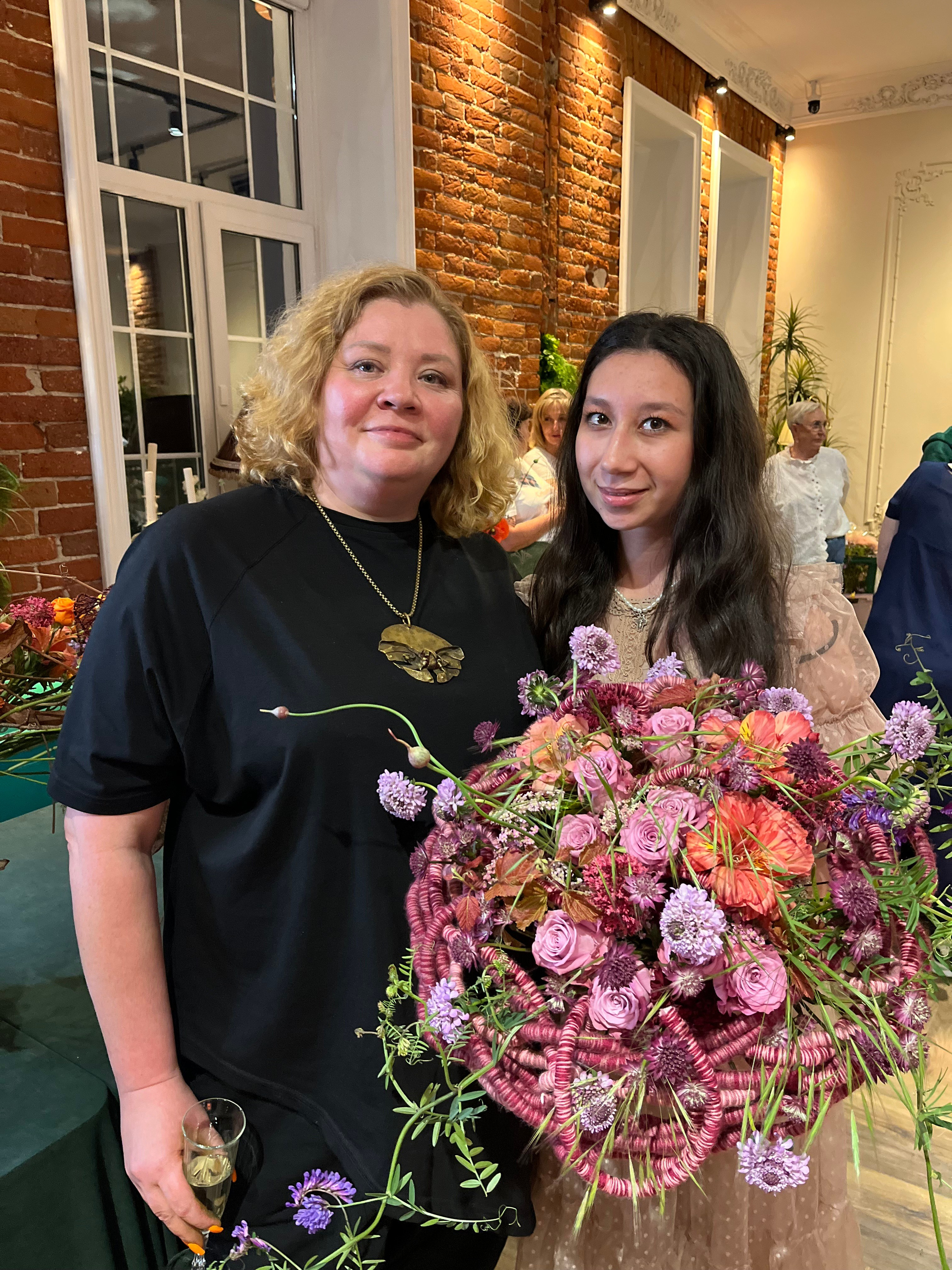 ЛЮБИМЫЕ ЦВЕТЫ