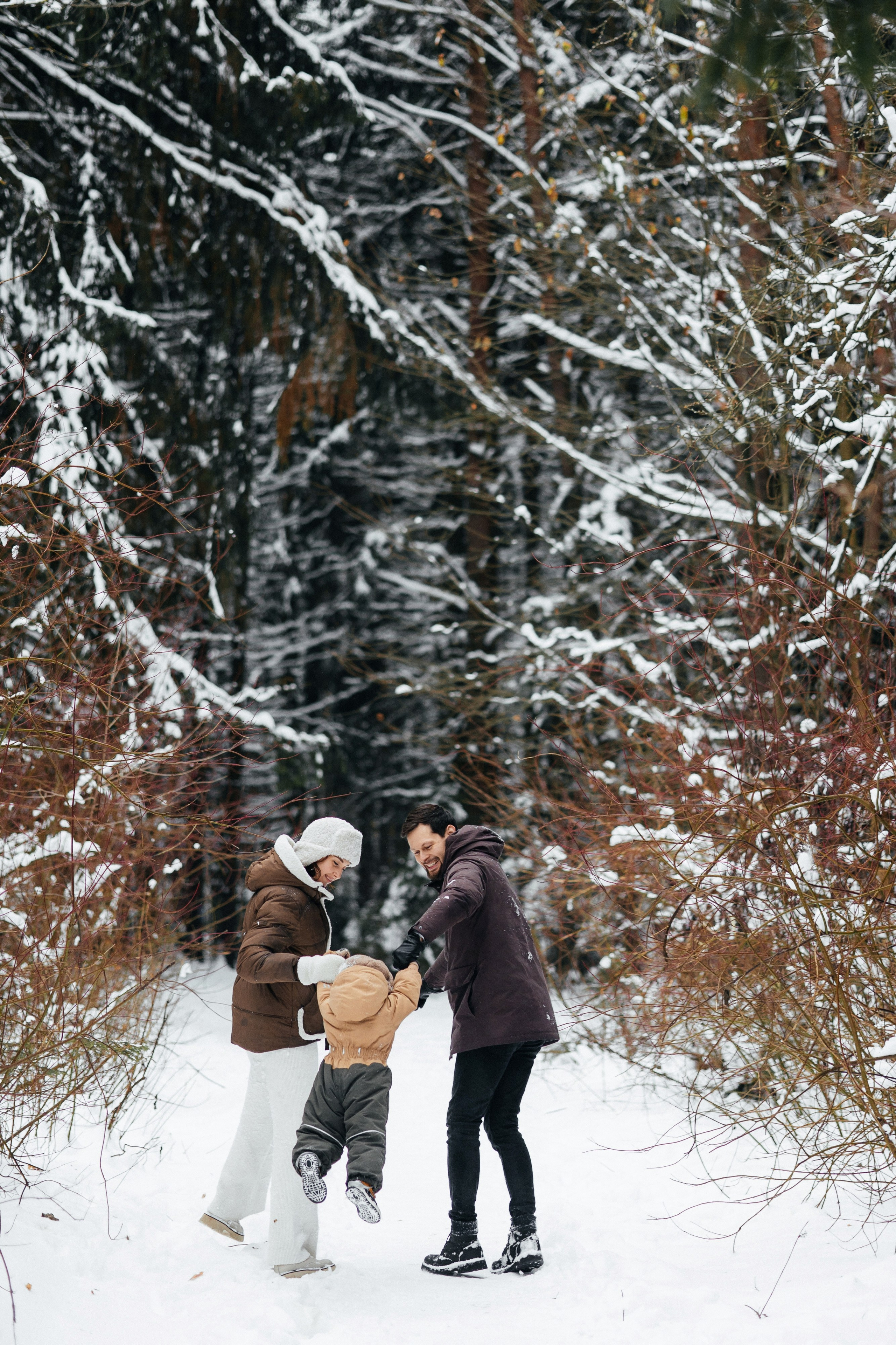 Прогулка в лесу. Свадебный фотограф Минск РБ