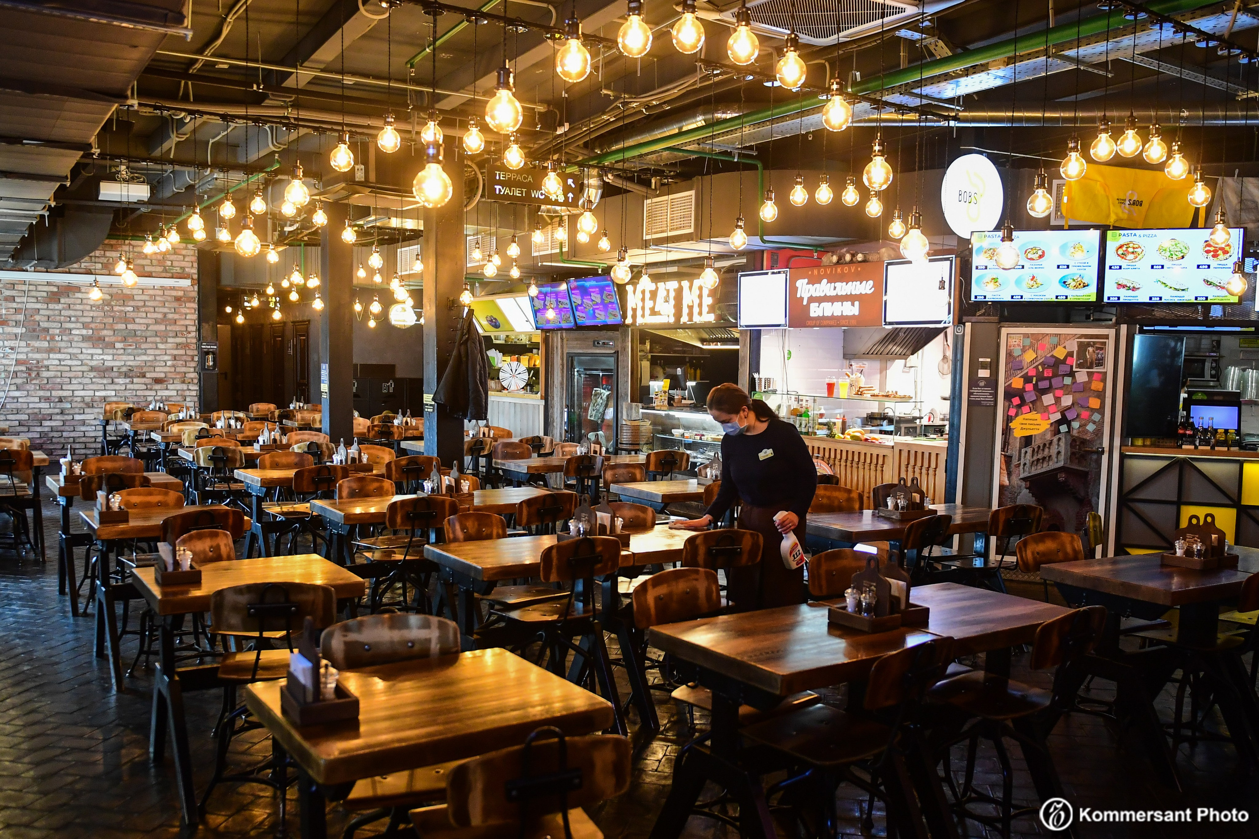 Пандемия Covid-19. Игорь Иванко — Репортажный и событийный фотограф. Москва