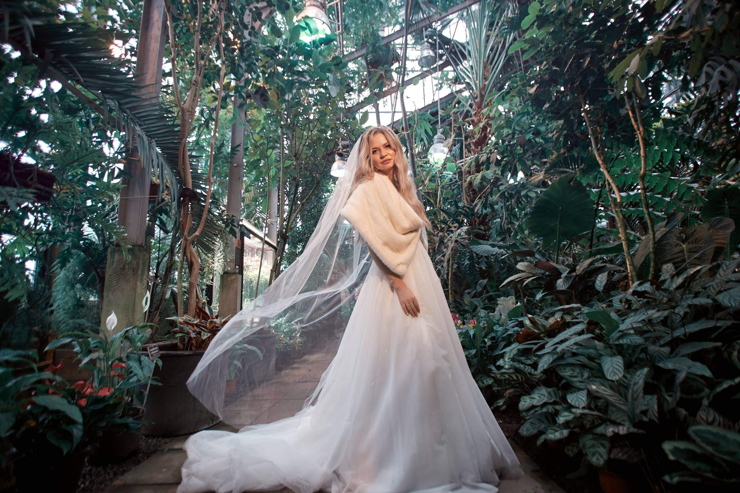 Свадебная фотосессия Гуля и Эльдар. Фотограф ваших самых ярких событий в Москве и СПБ. Збронская Юлия