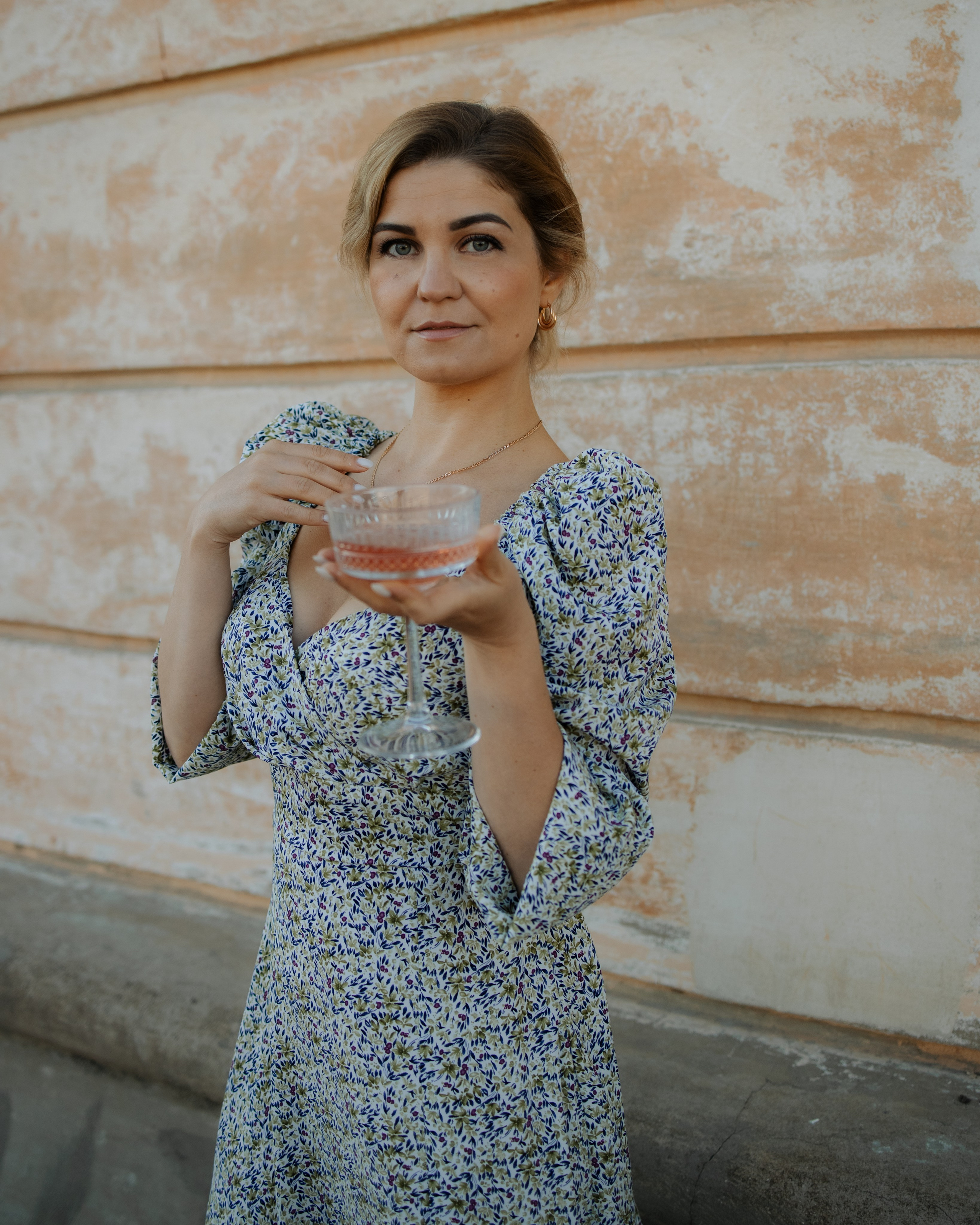 Фотосессия на природе для девушки на день рождения. Фотограф Углич и Ярославль Ольга Тятюшкина