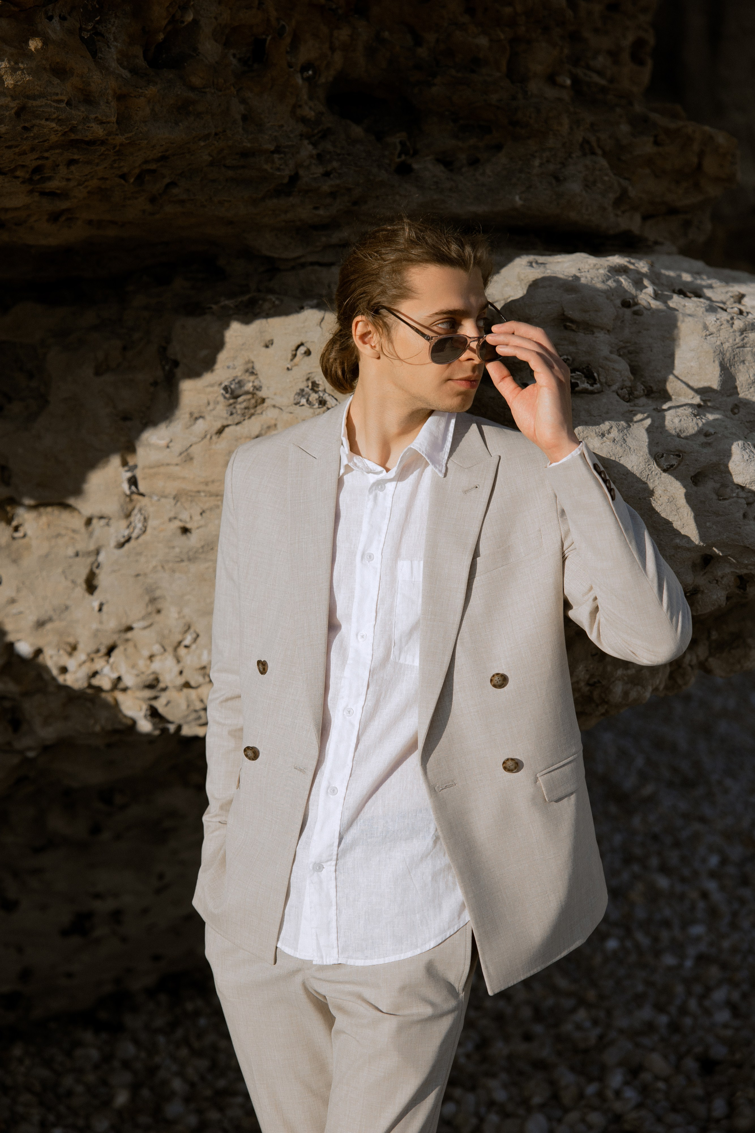 Étretat. Galina and Nikita Bykovets, a wedding photographer and videographer duo in Germany