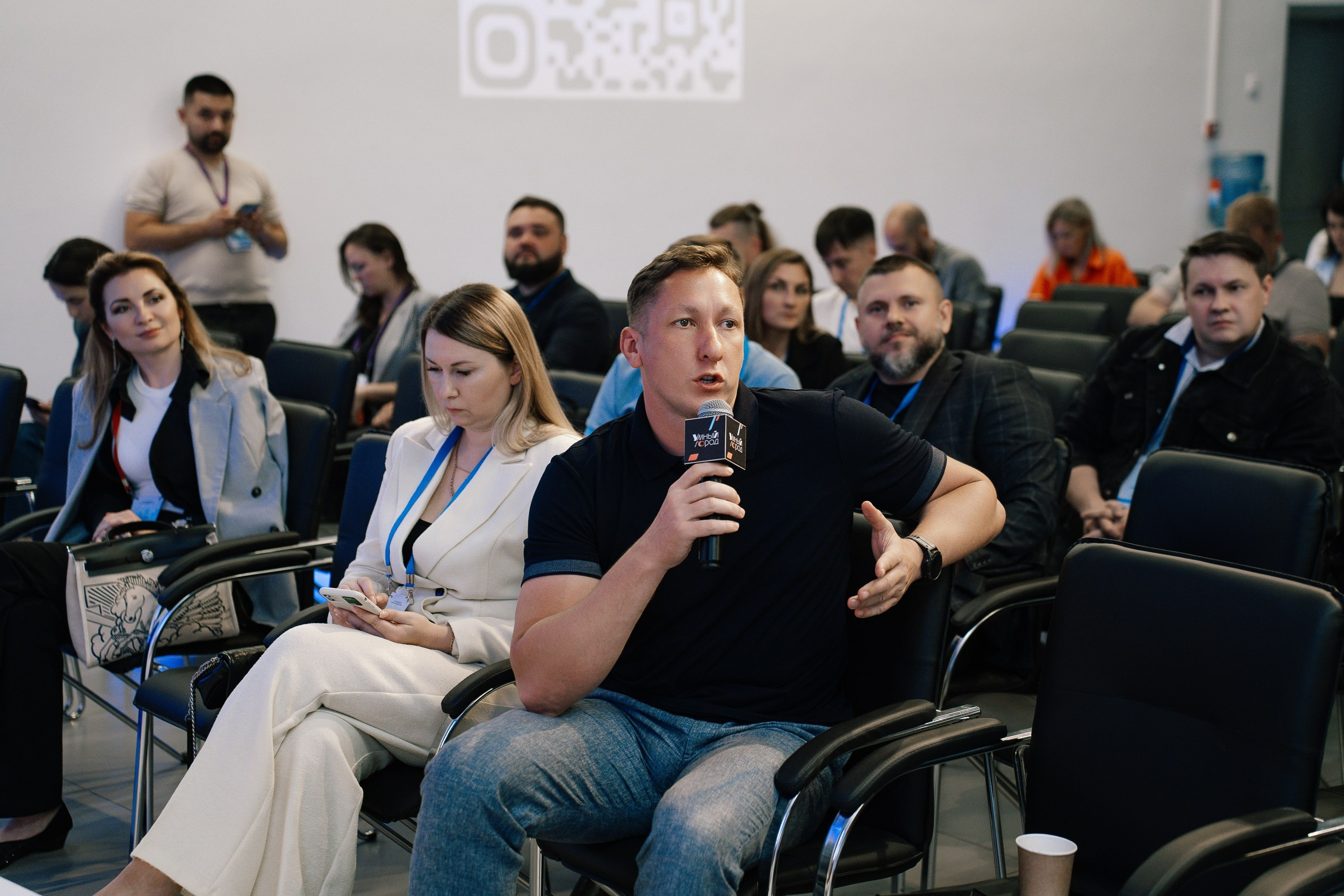 Репортажной фотосъемки на конференции на ВДНХ павильон Умный город