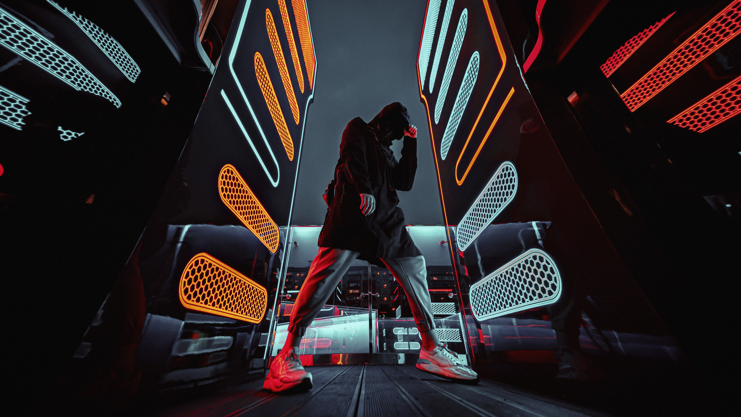 Contacts. Sergey,kuzichev