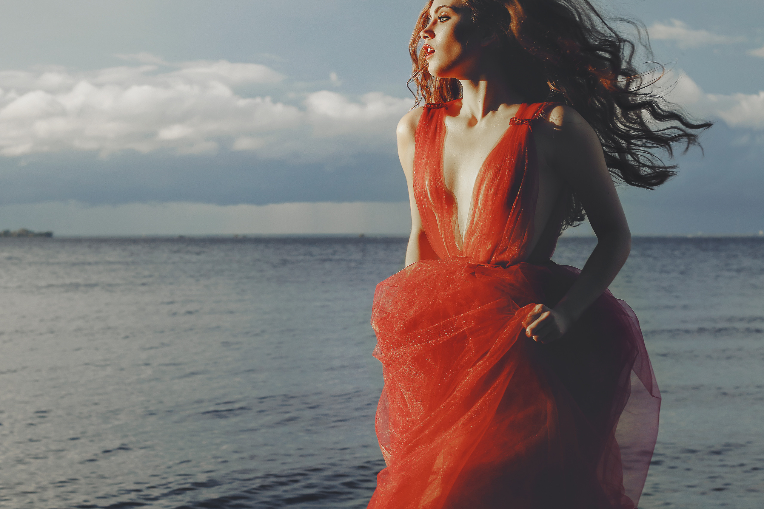 In red. Свадебный, семейный фотограф в Санкт-Петербурге