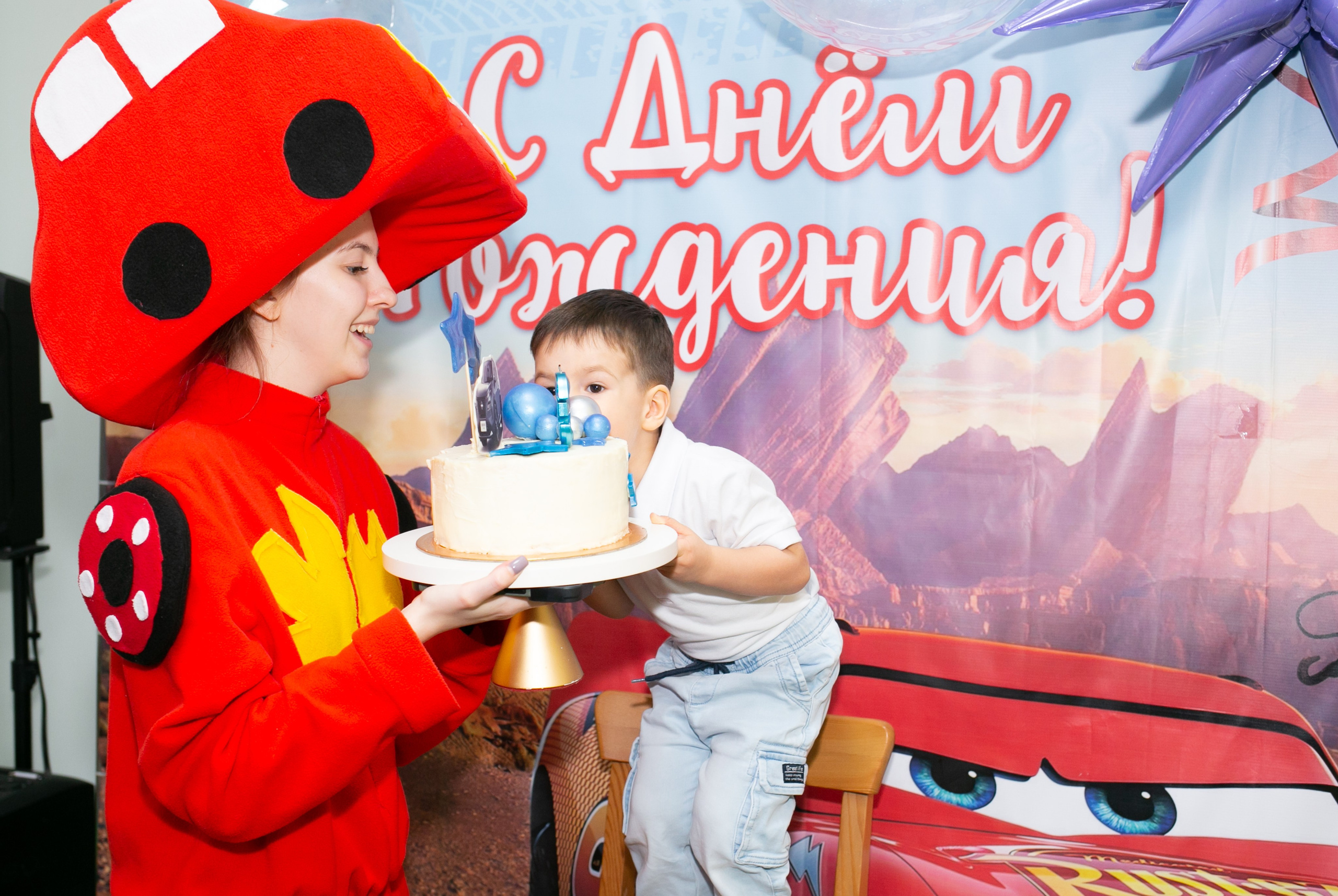 Праздники. Фотограф новорожденных и семейный фотограф НСО г. Бердск Марина Львова