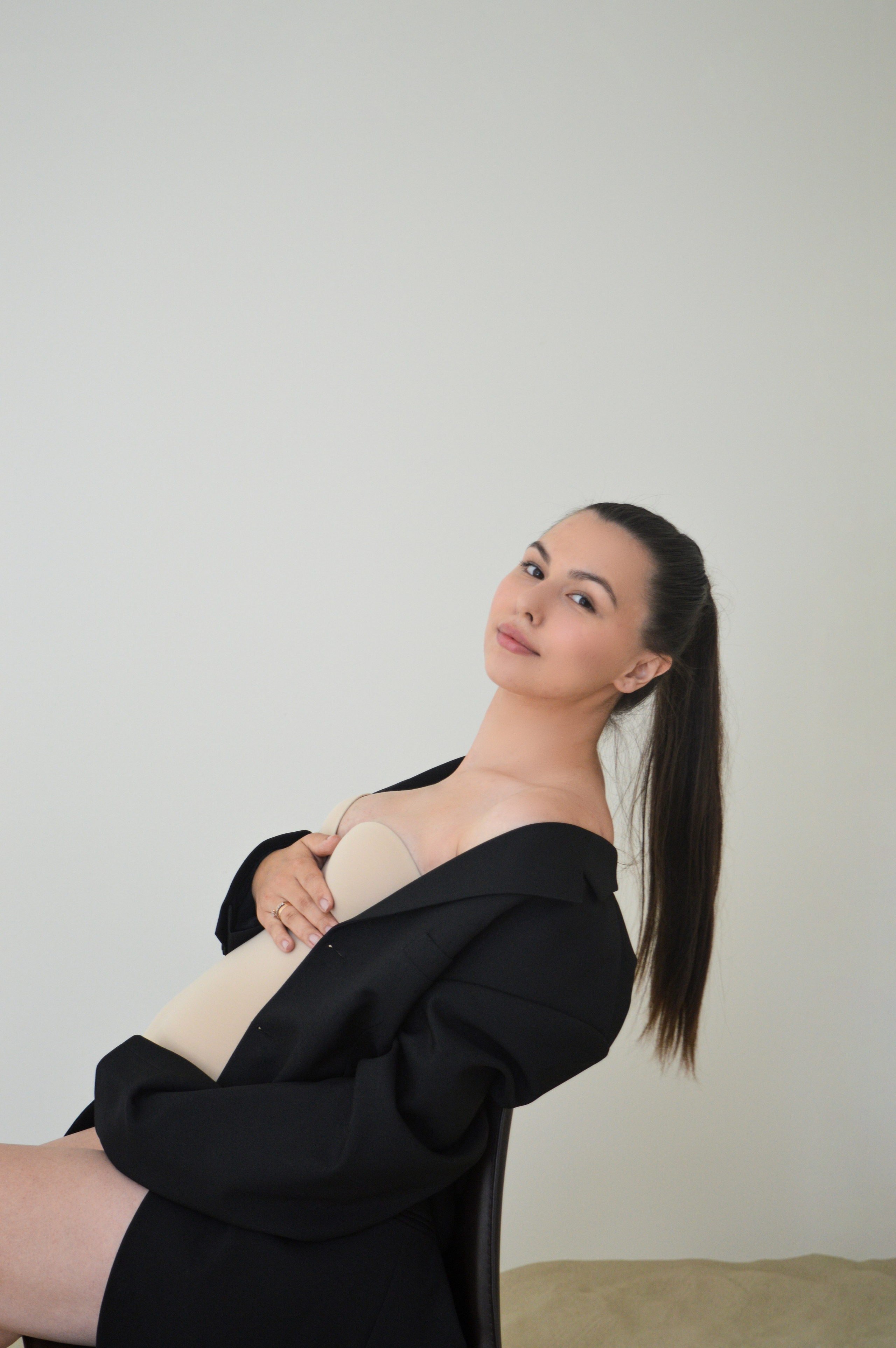 Елена. West White