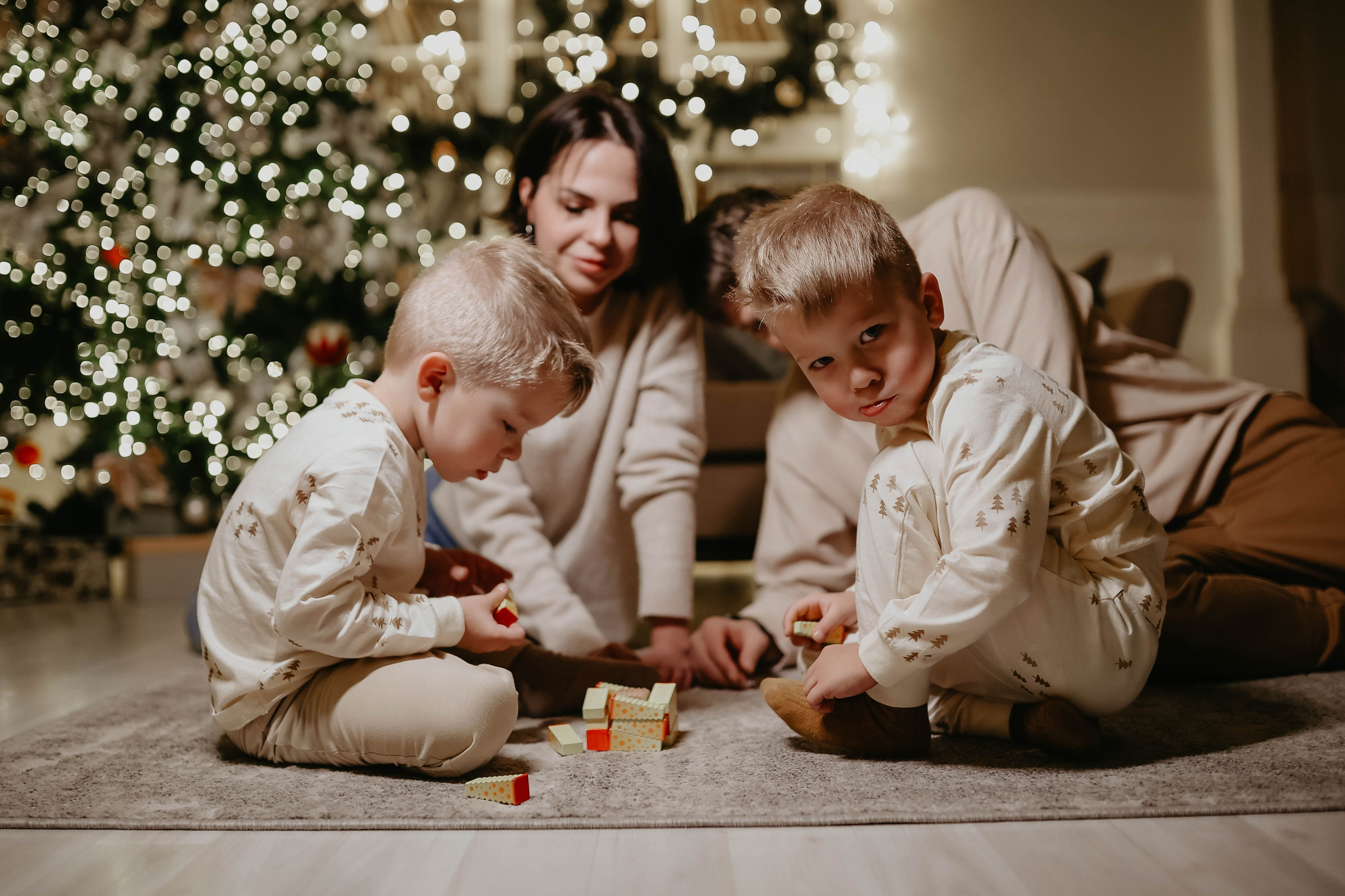 Новогодняя. Саша+Андрей+дети. Photographer in Moscow & everywhere in the World Alena Vyalova