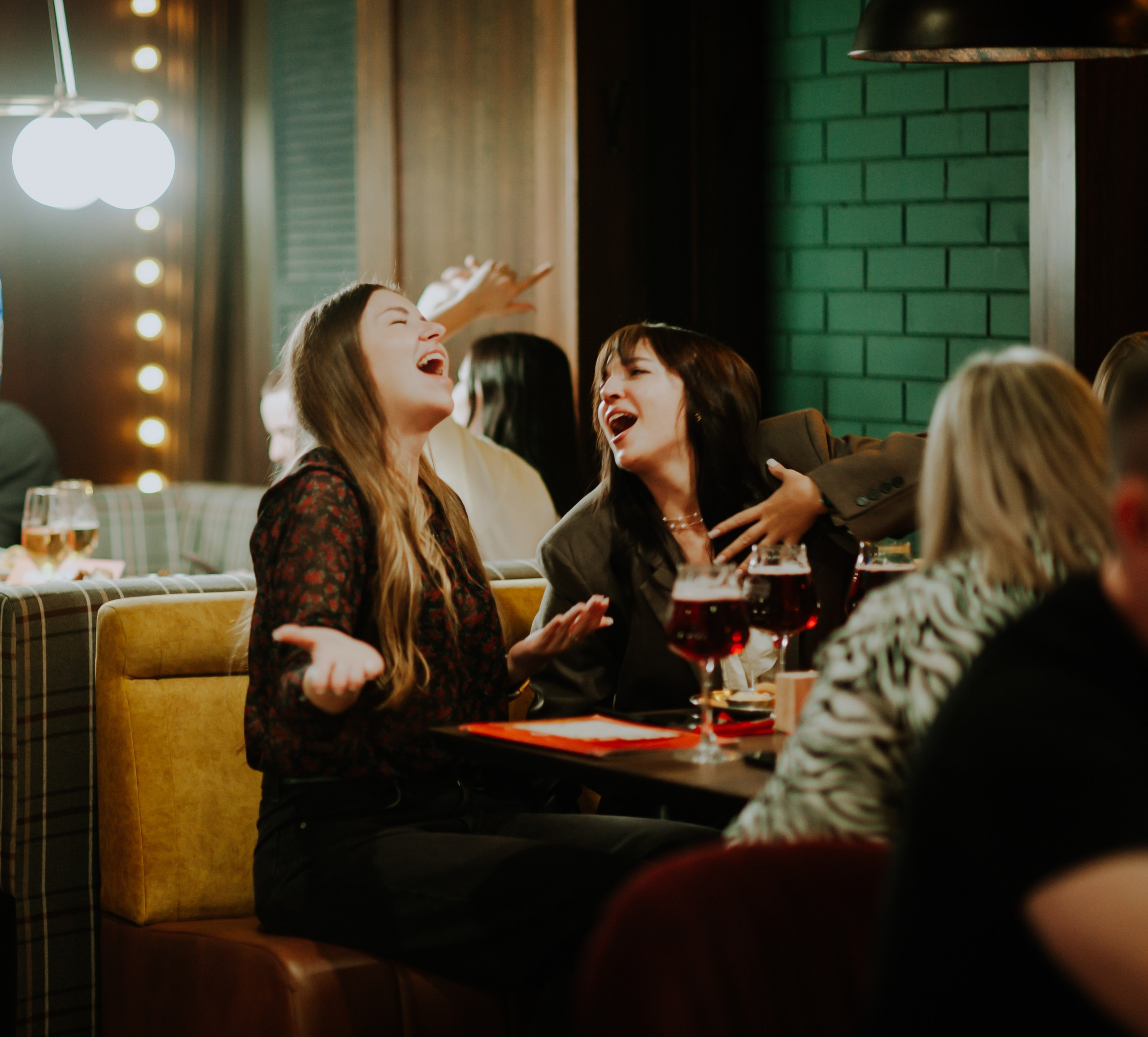 Музыкальное лото в баре Groodki. Портретный и лайфстайл фотограф в Санкт-Петербурге