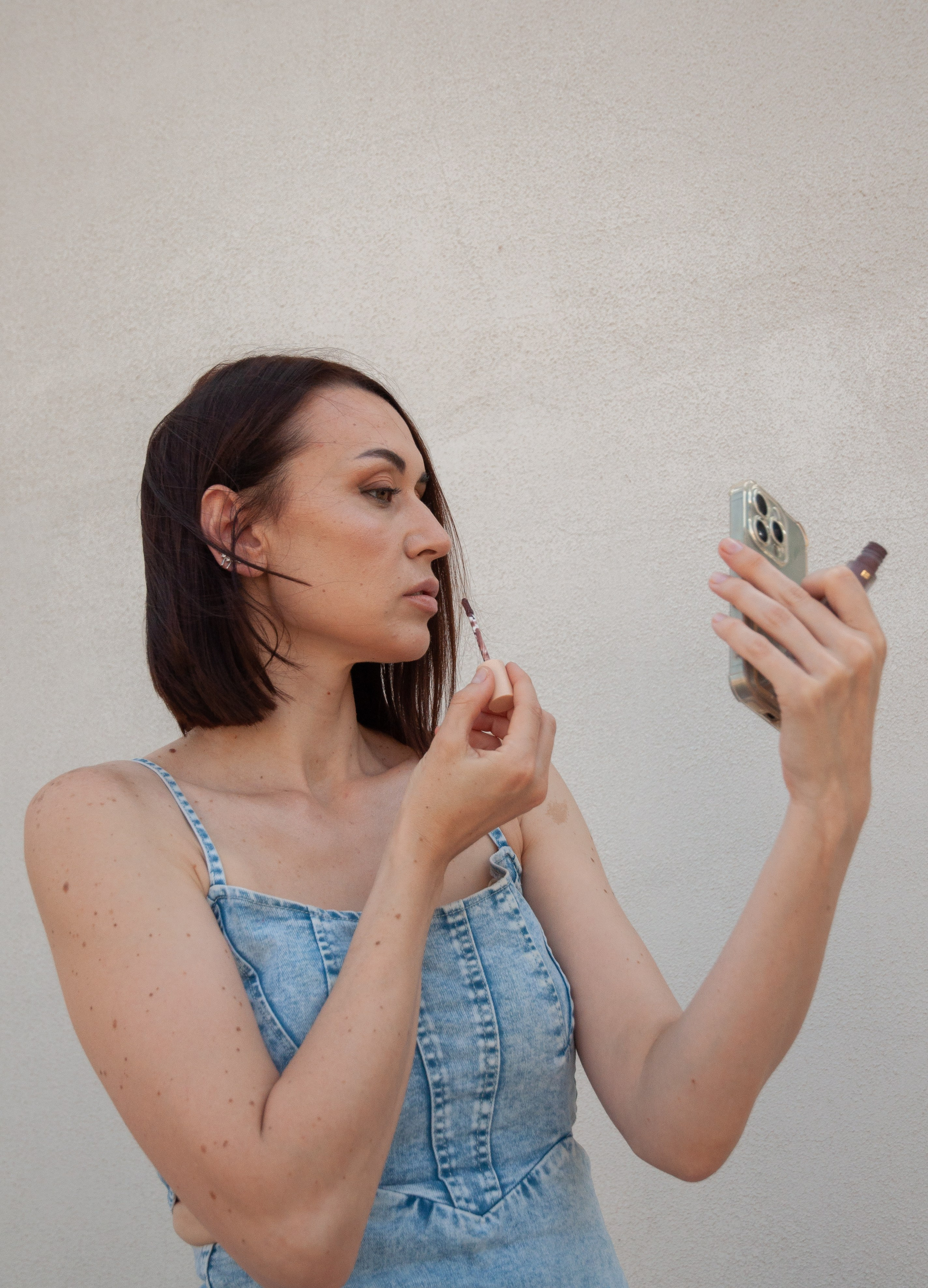 Julia (контент для визажиста). Главная