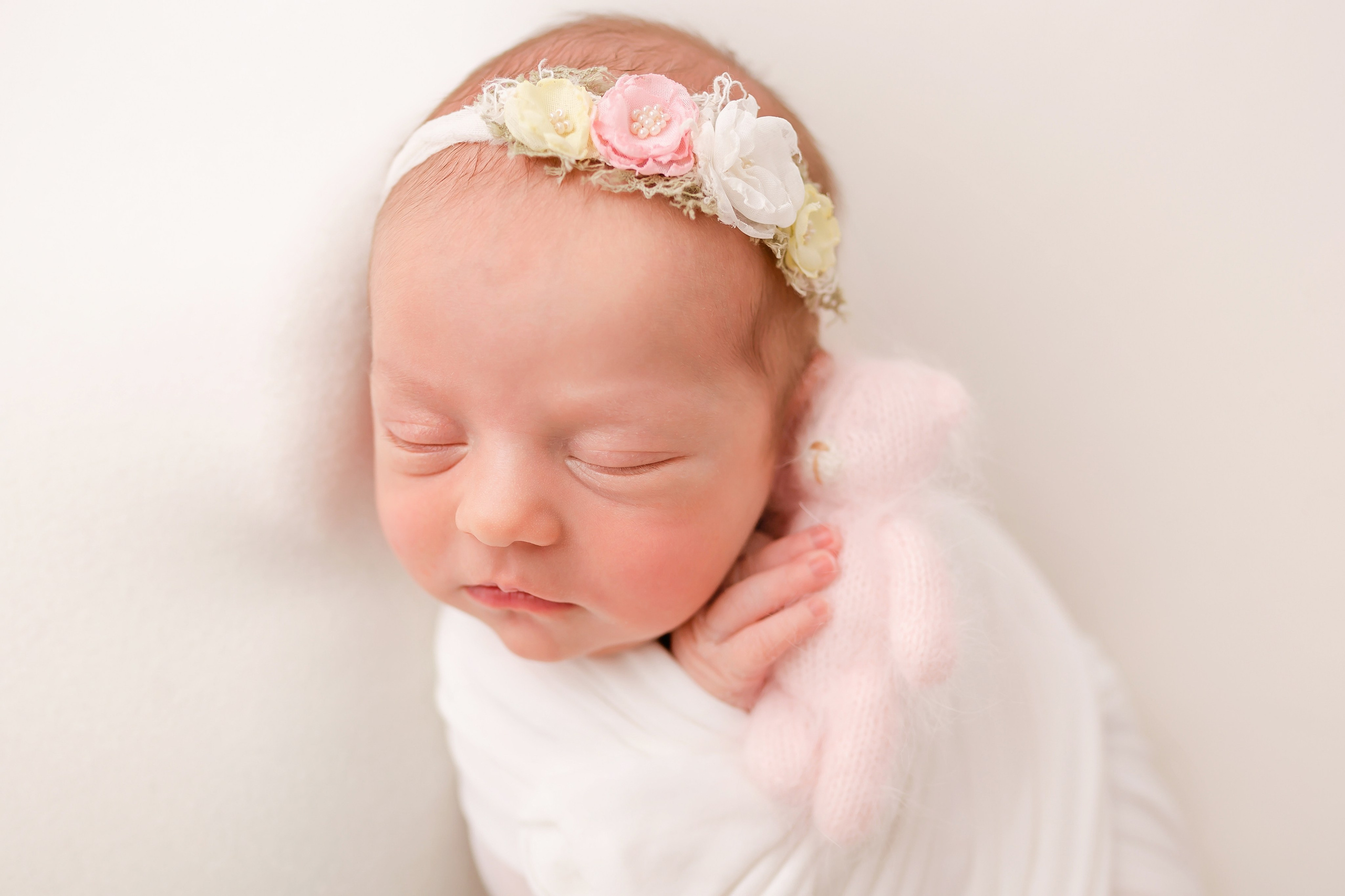 Маленький цветочек. Фотограф Новорожденных и беременности г. Тюмень