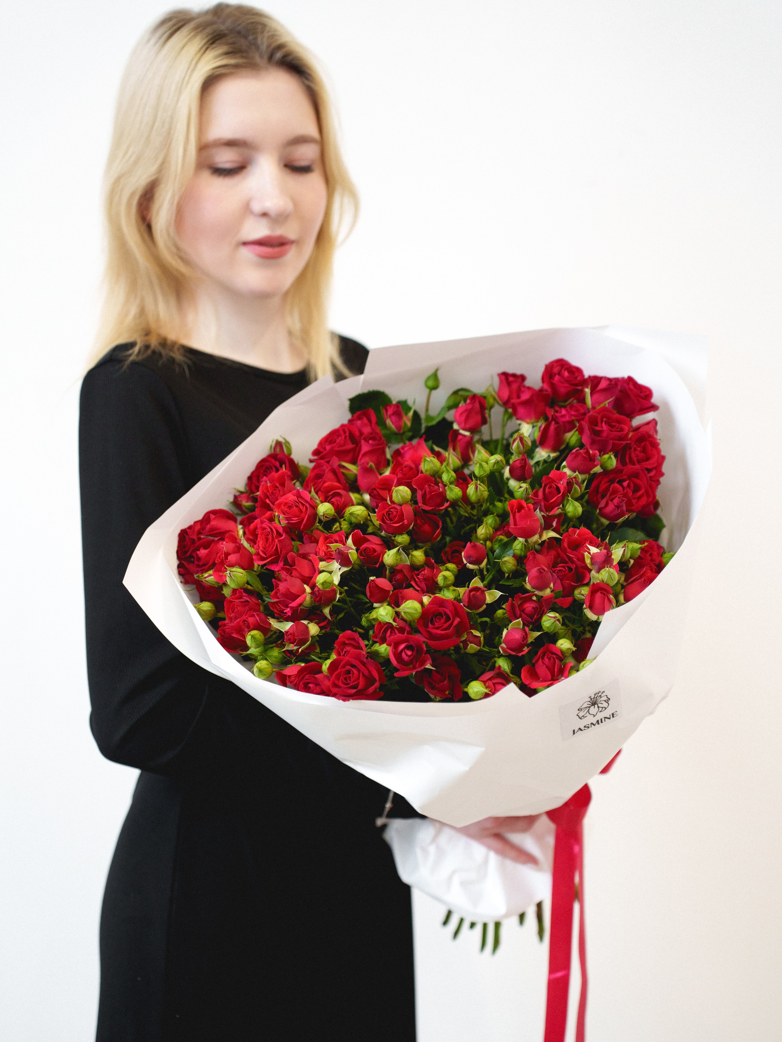 Цветы (контент к 14 февраля). Иван Упоров — фотограф, рилсмейкер чебоксары