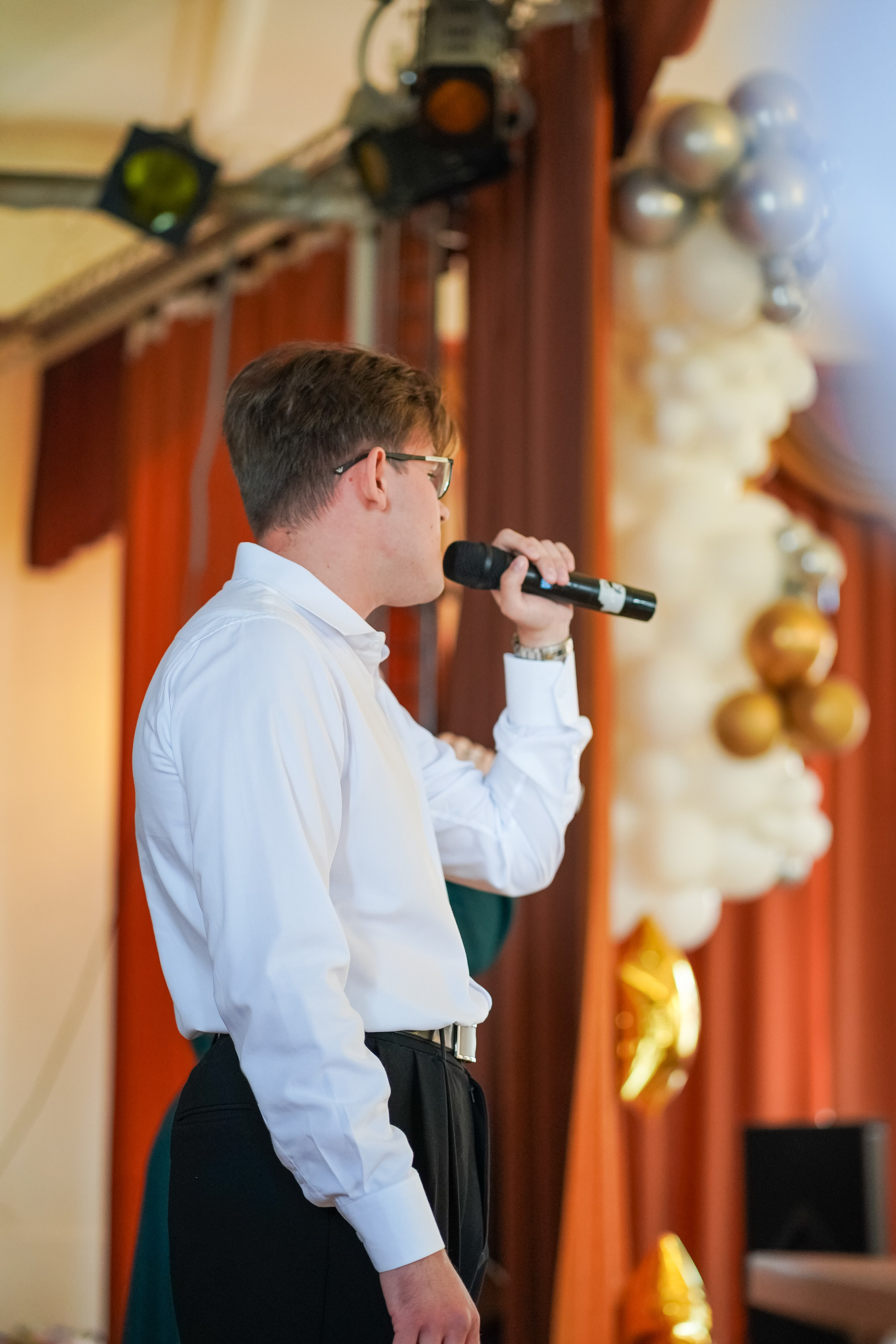 Выпускной 11 класс. Школьные альбомы и альбомы для детского сада. Юлия Осипова. Москва