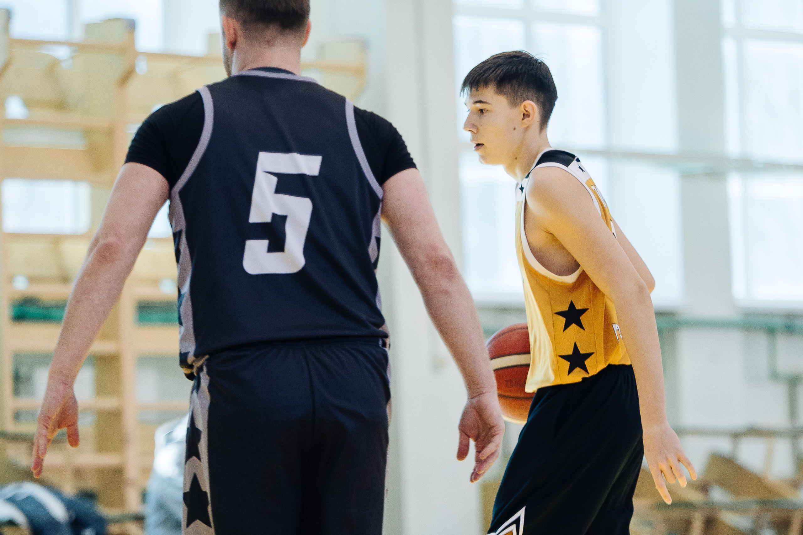 Любительский Чемпионат Магнитогорска по баскетболу // 09.02.25. Денис Прохоров Фотограф в г. Магнитогорск