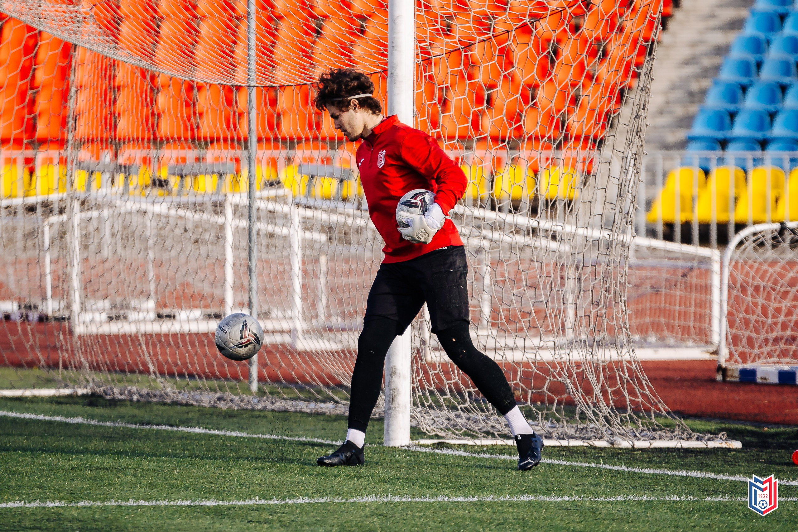 ФК «Металлург-Магнитогорск» — «СибГУФК Иртыш-2» // 21.09.24. Денис Прохоров Фотограф в г. Магнитогорск