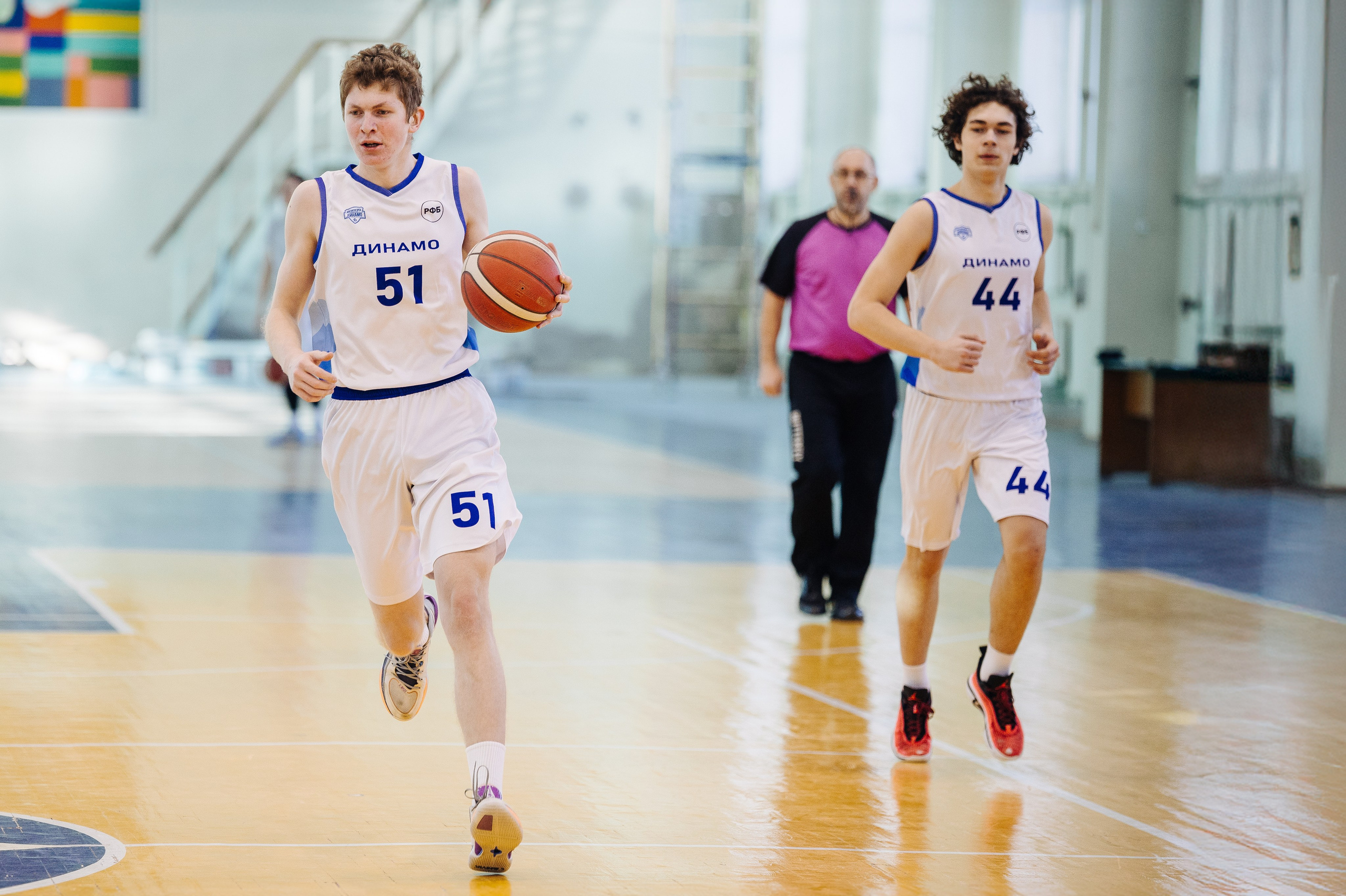 Любительский Чемпионат Магнитогорска по баскетболу // 09.02.25. Денис Прохоров Фотограф в г. Магнитогорск
