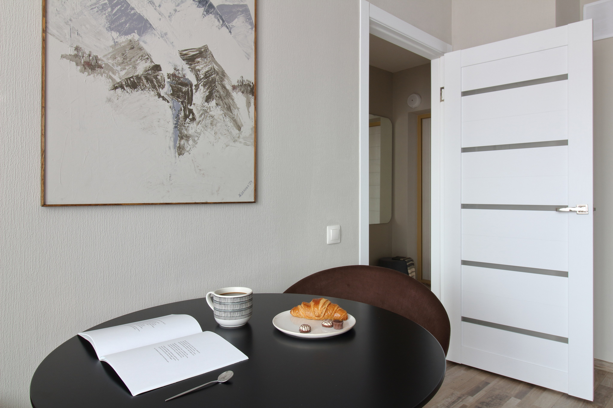 Г. Екатеринбург, ЖК «Олимпика» р-н Академический. Хоумстейджинг и дизайн. Екатеринбург