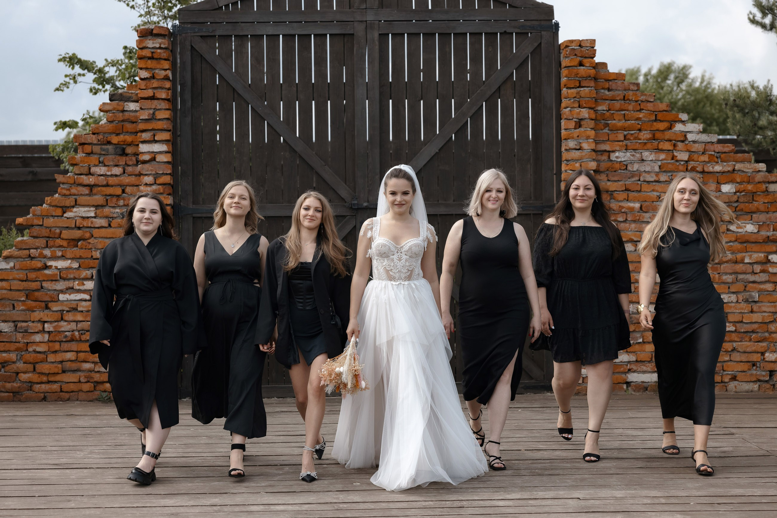 Артем и Вера. Свадебный фотограф и видеограф Юрий и Эля Дубинины