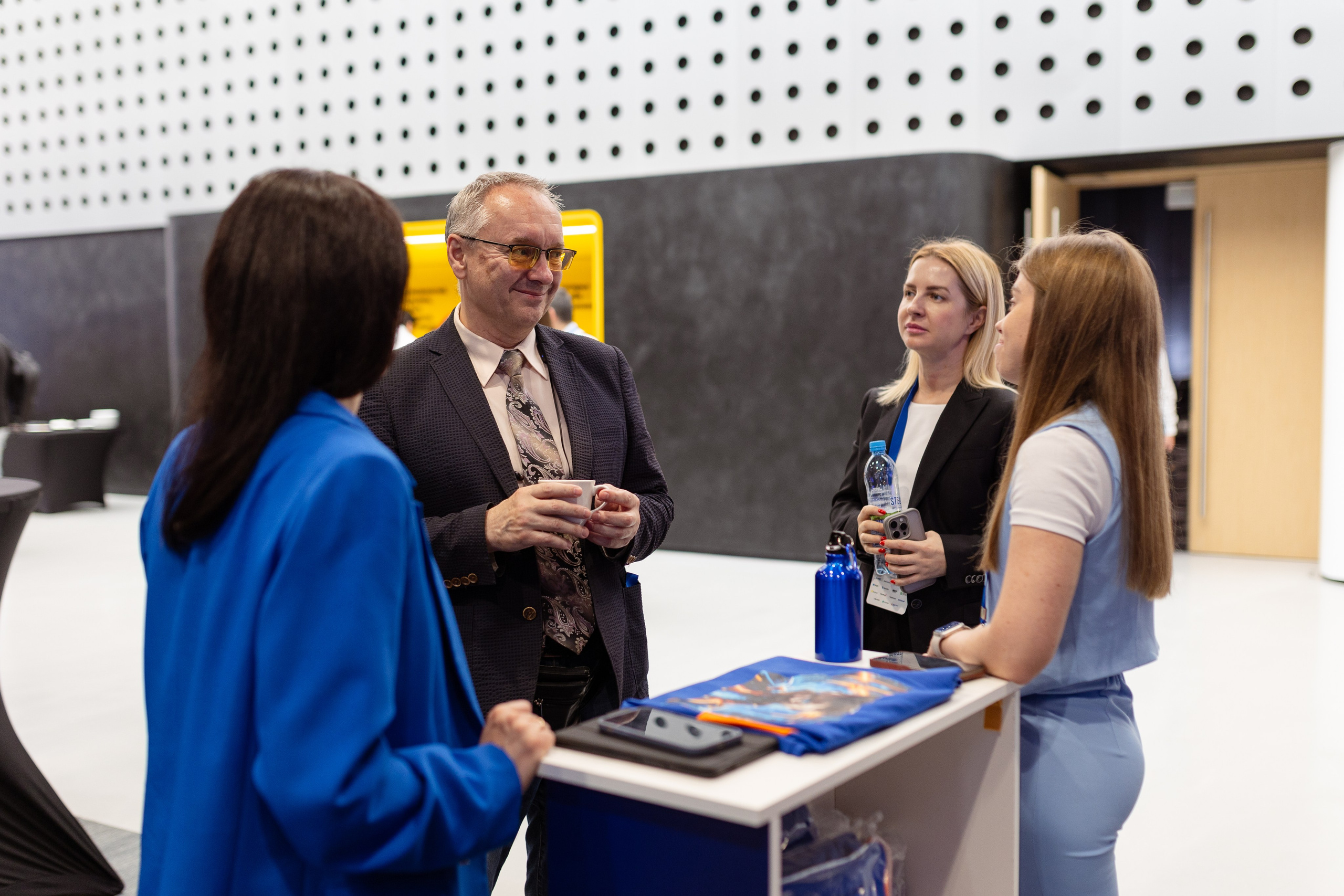 Конференция. Фотограф в Москве и московской области Елена Волкова