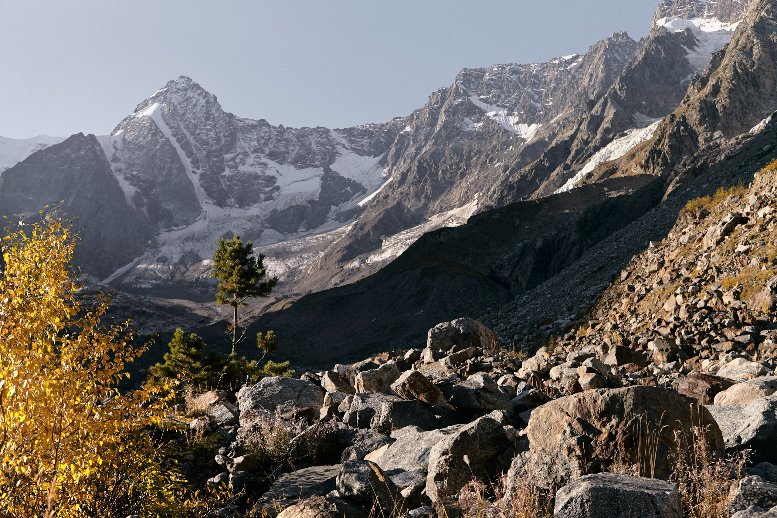 Чегем, дорога к леднику Шаурту. Фотограф Продюсер в горах КБР / Москва  Нальчик Горы