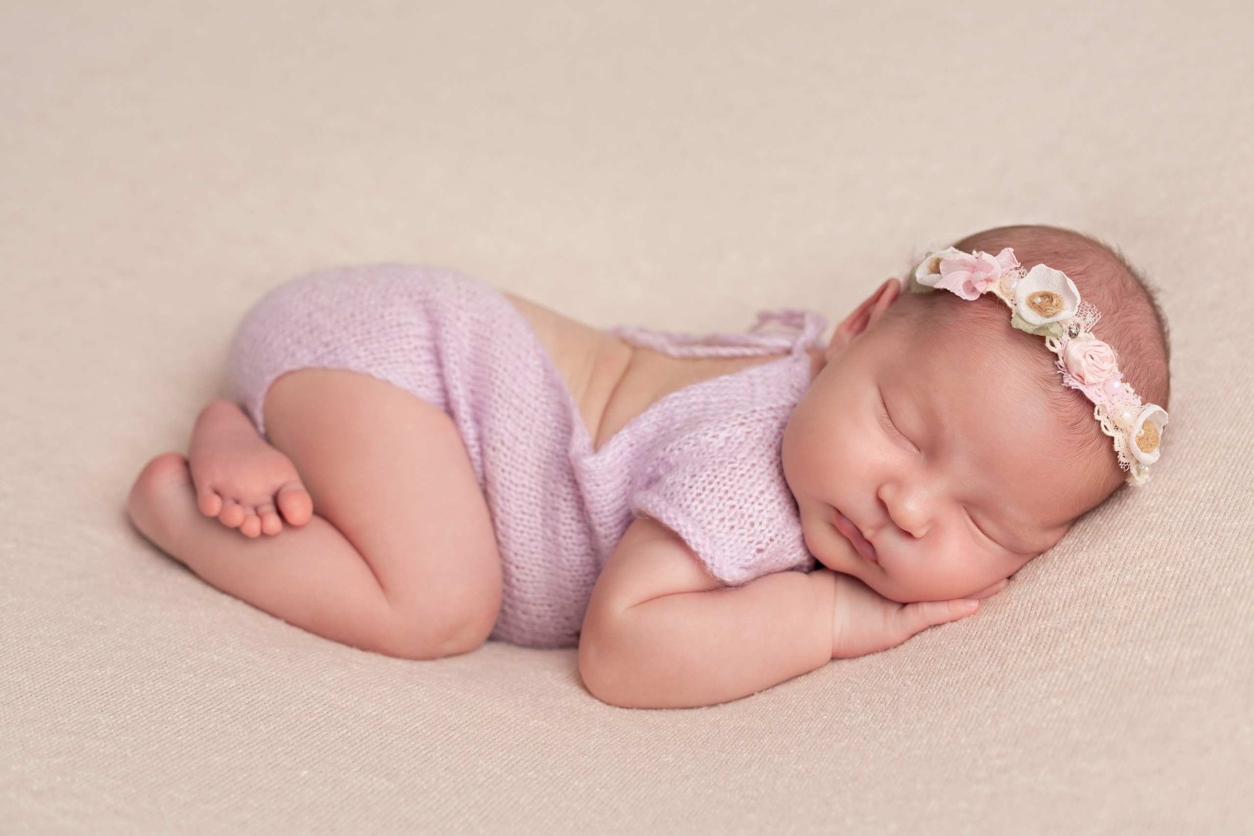 PH @newborn_flower. Retoucher Aleksmokh