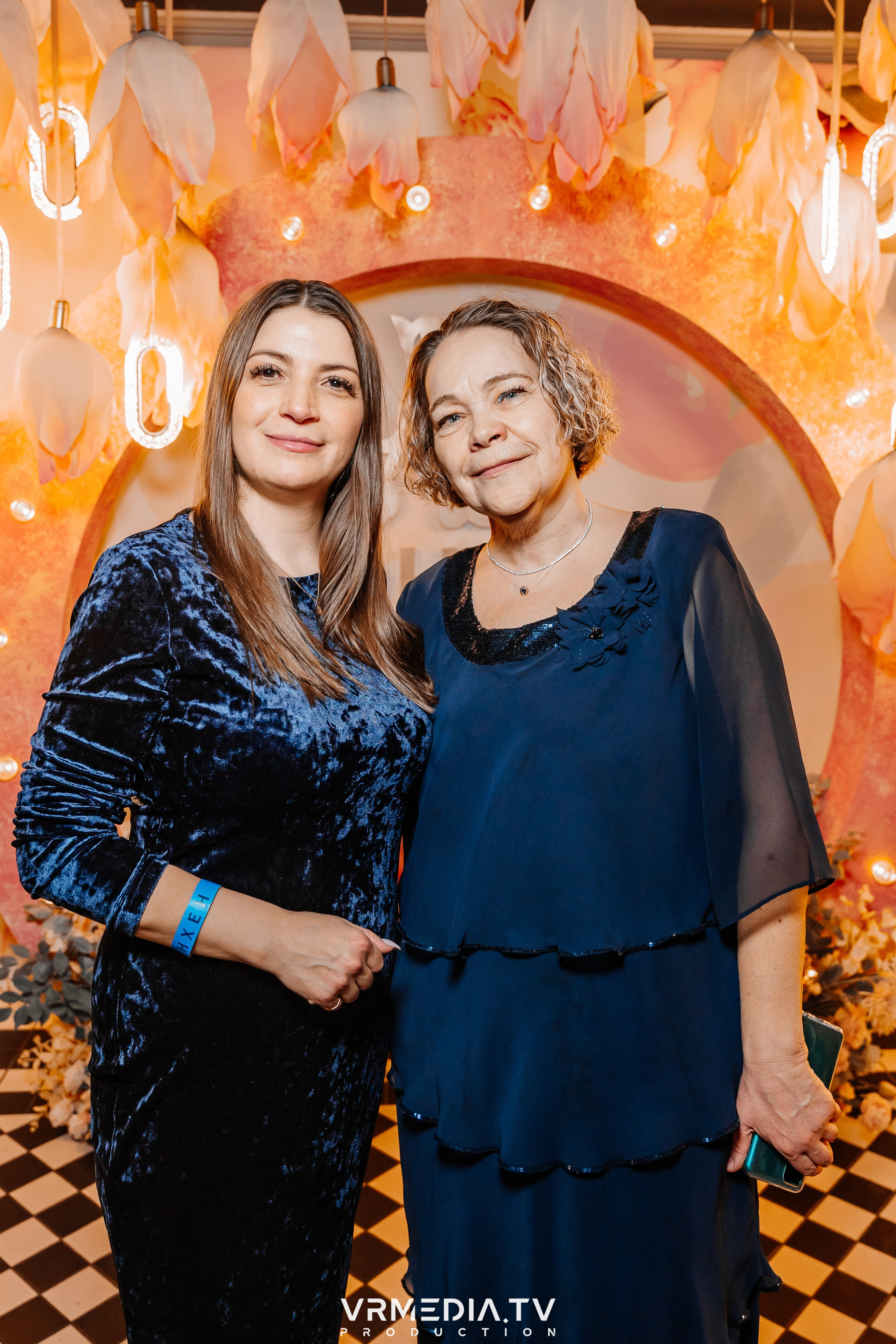 Международный женский день в ресторане «Мюнхен»