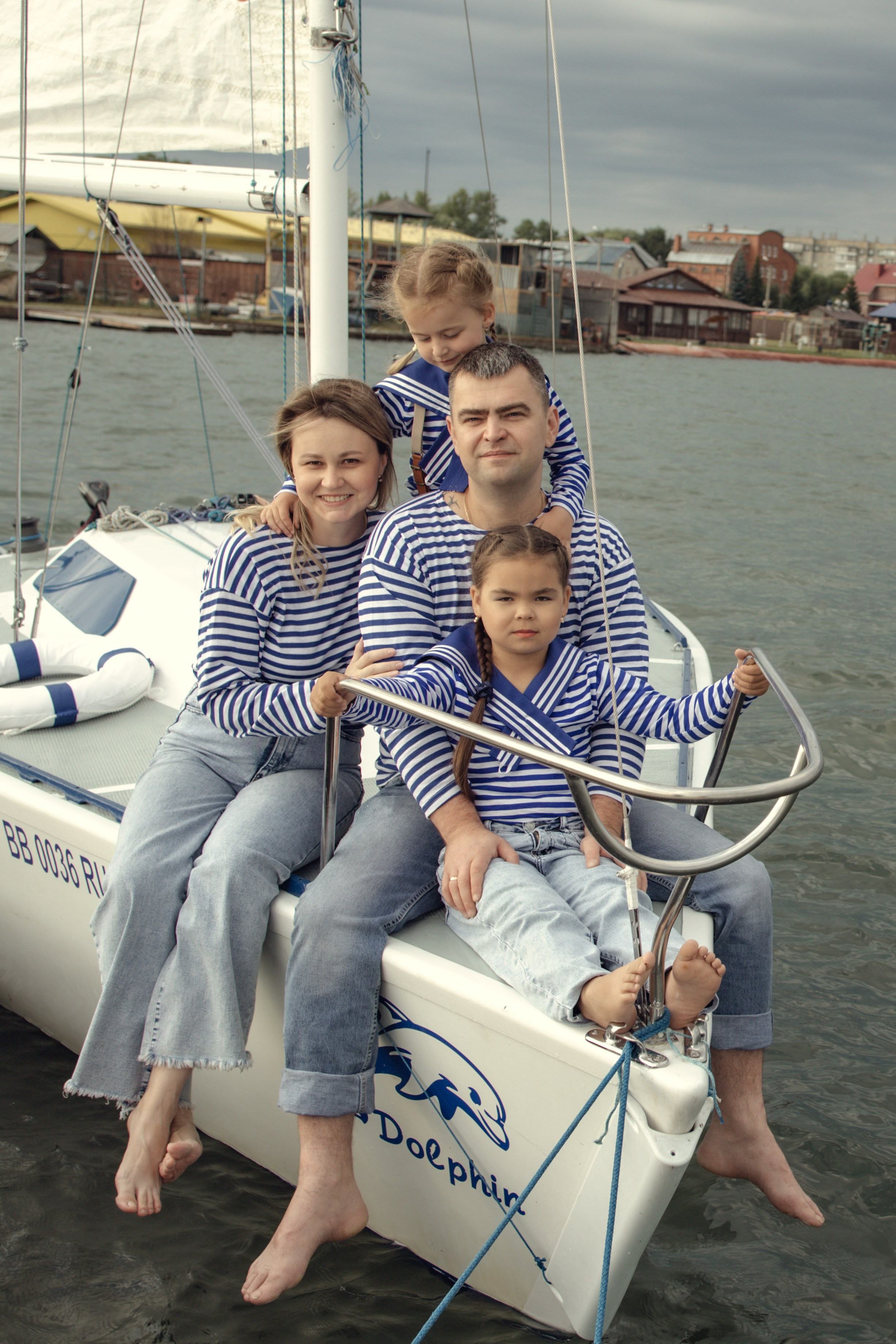 Андрей + Наталья и сестрёнки Вика и Оля. Фотограф Елена Бухонина Челябинск