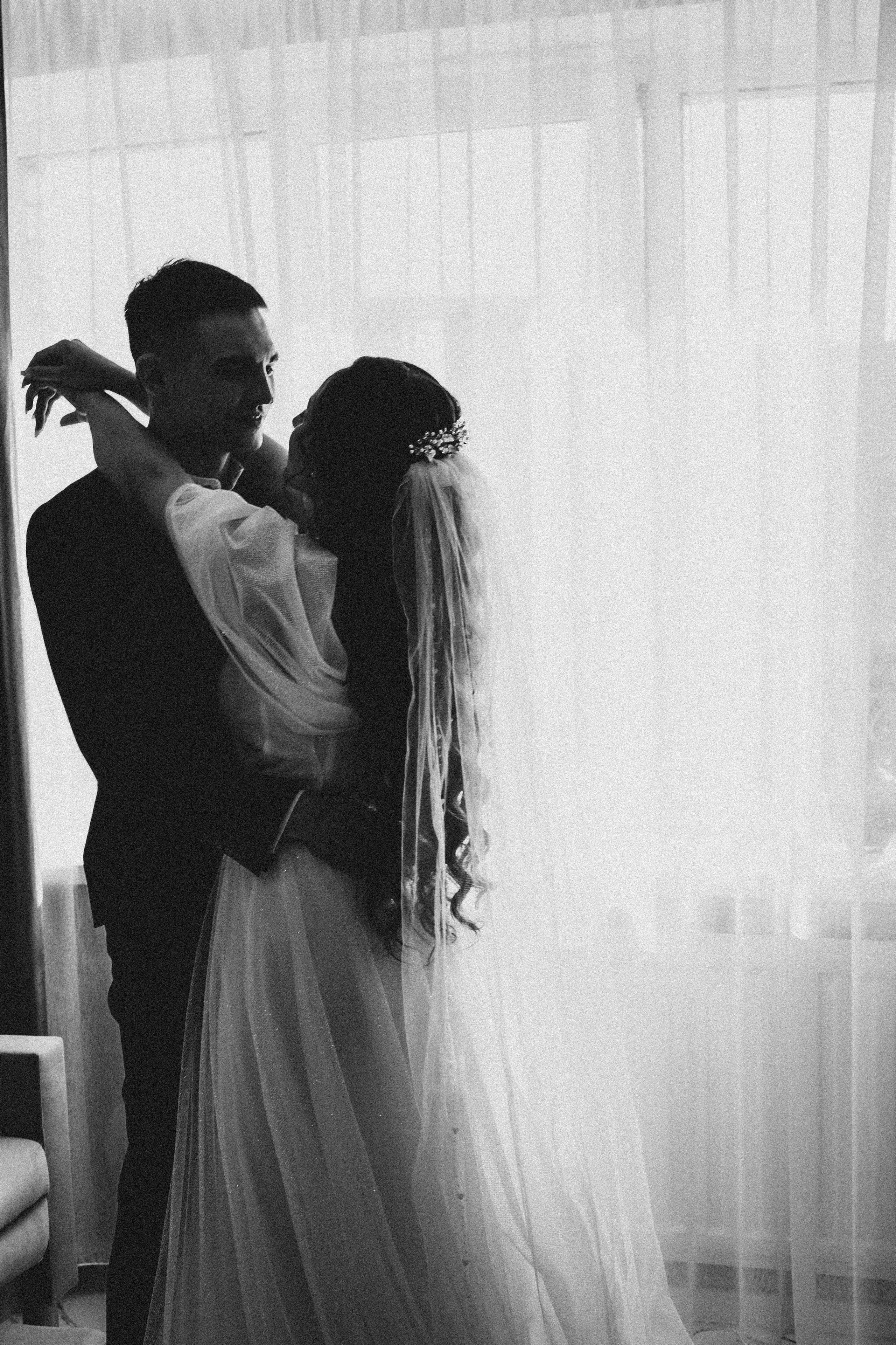 СВАДЕБНАЯ СЬЕМК В ПАРКЕ 300-ЛЕТИЯ. Профессиональный фотограф, Санкт-Петербург — Виктория Богомолова